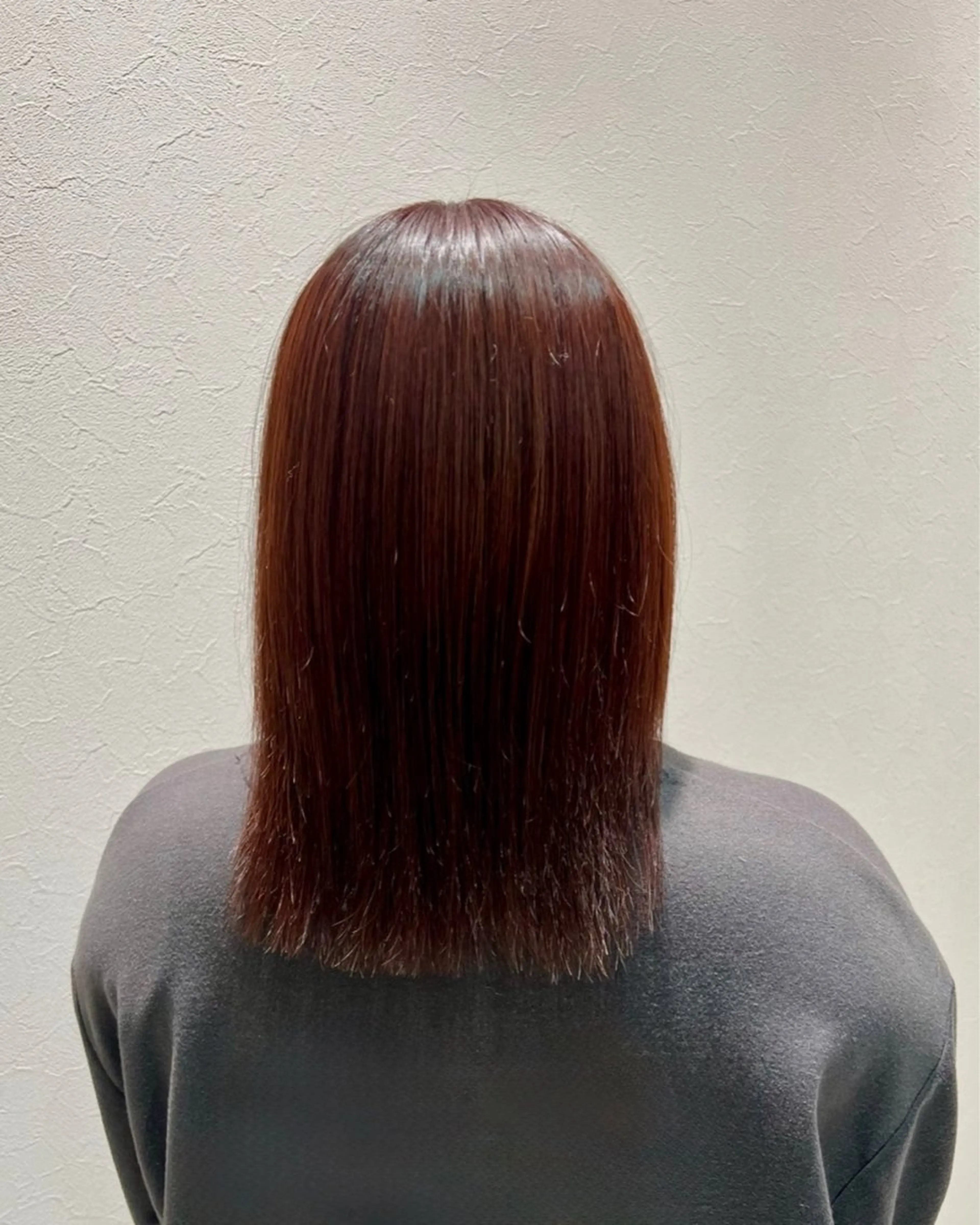 セミロング カラー TIENA🌻 AKIKAのヘアスタイル