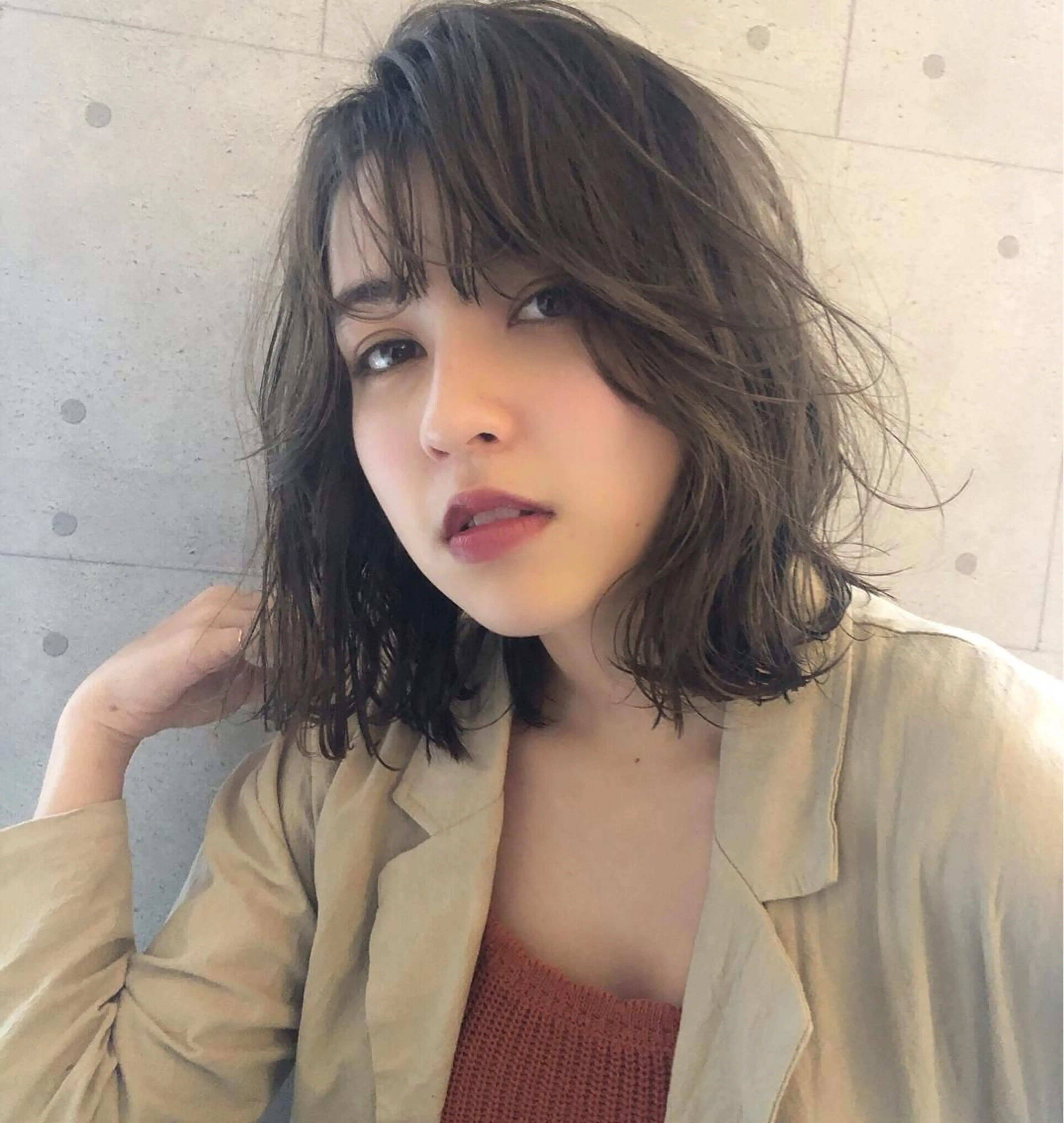 カット プレイングカラー🤍 細めハイライトのヘアスタイル
