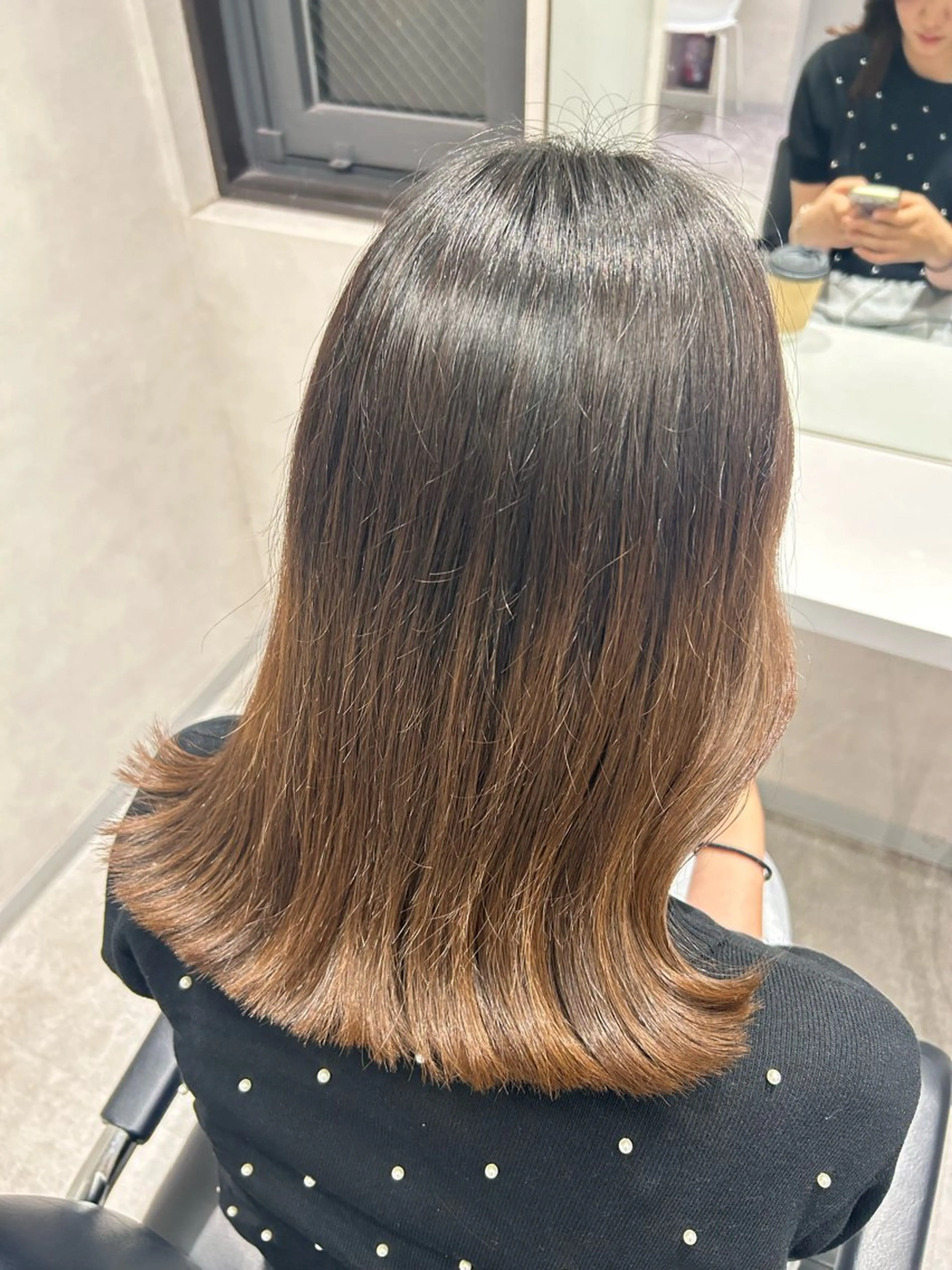ミディアム ayari🌸 西梅田のヘアスタイル