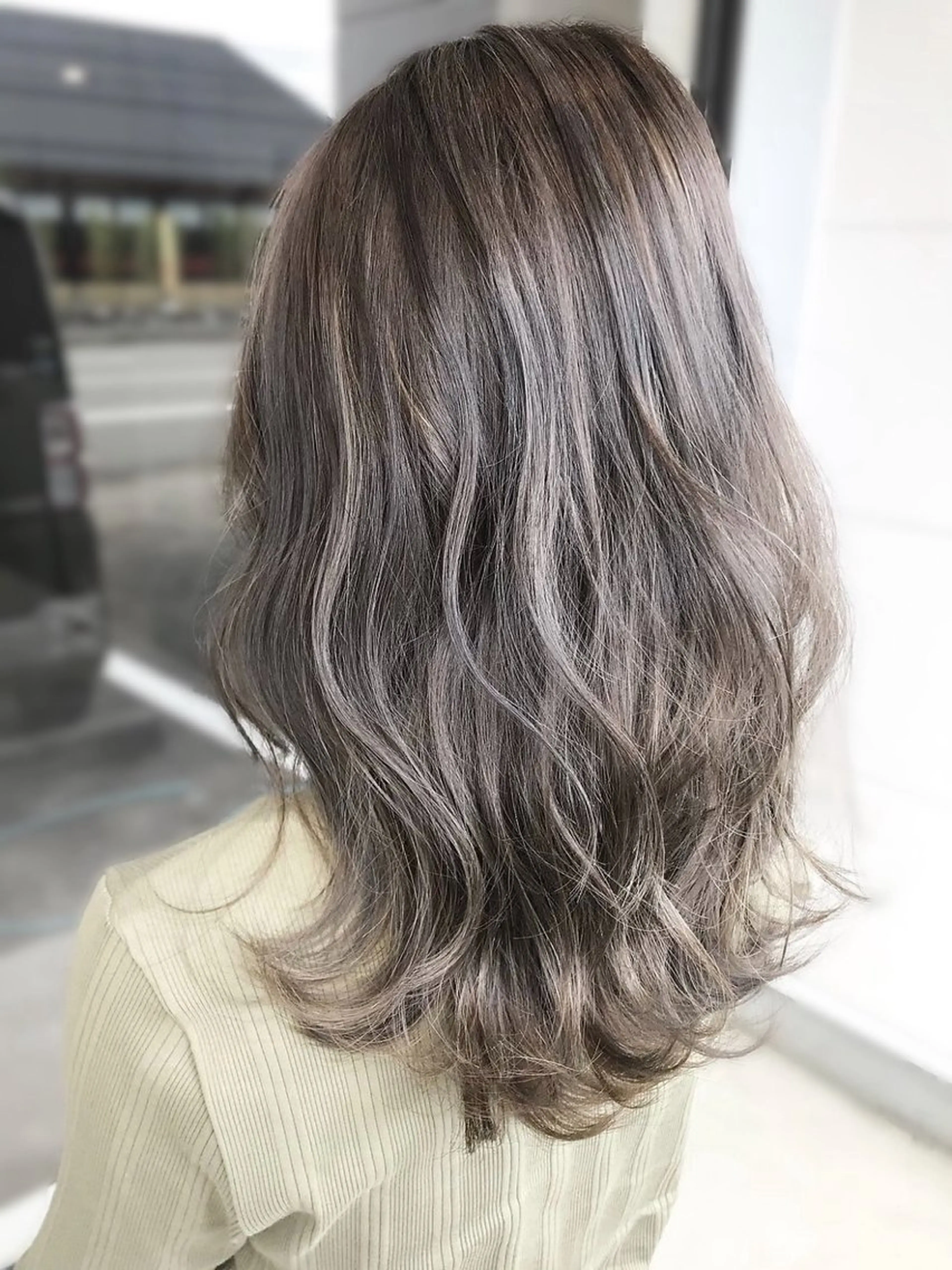 ロング カラー ブリーチ カット ヘアカラー 艶カラー/縮毛矯正/ 鴨川育弥のヘアスタイル