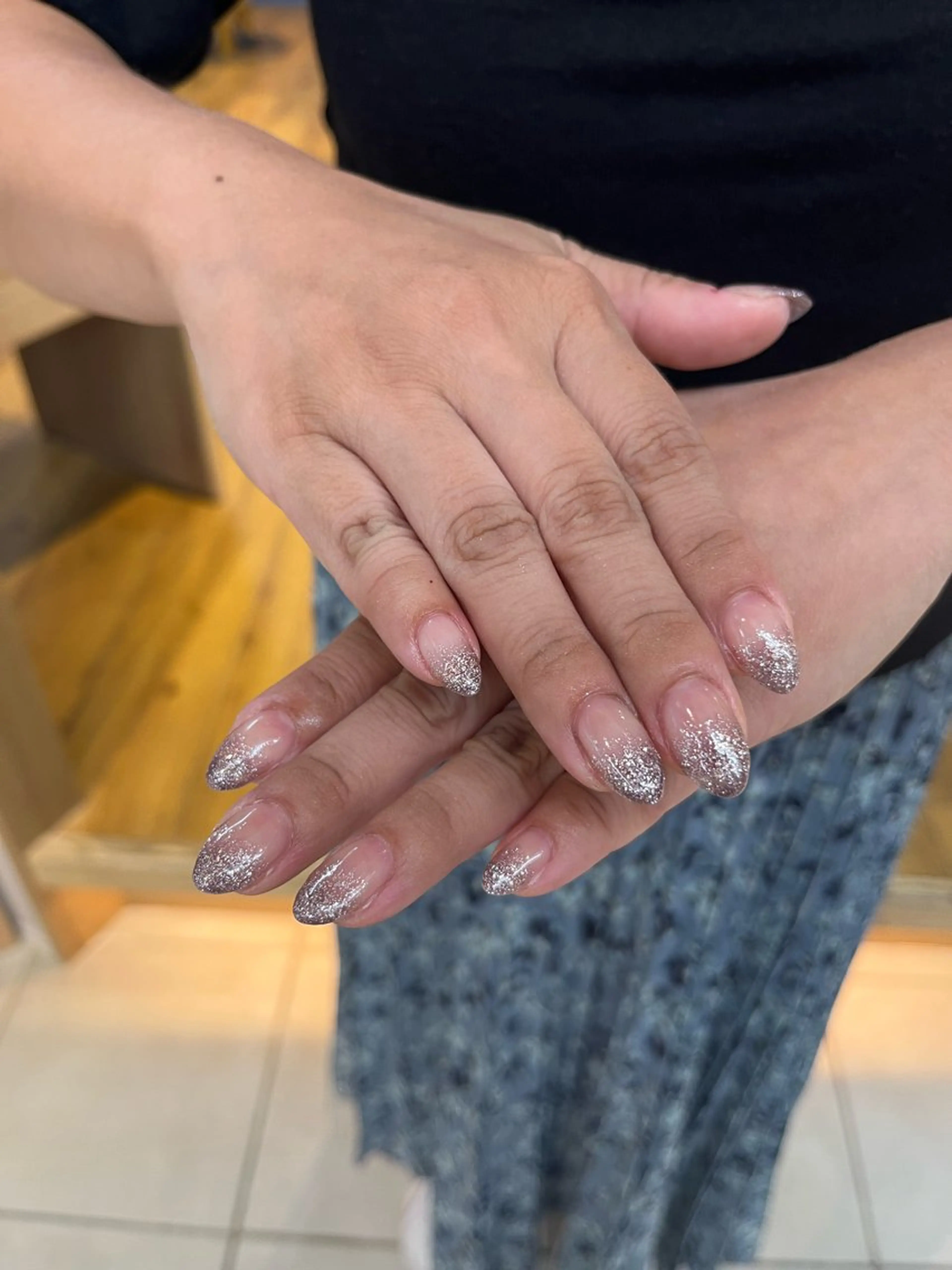 ネイル グラデーション ラメ(グリッター) ラメグラデーション パープル rena nailのネイルデザイン