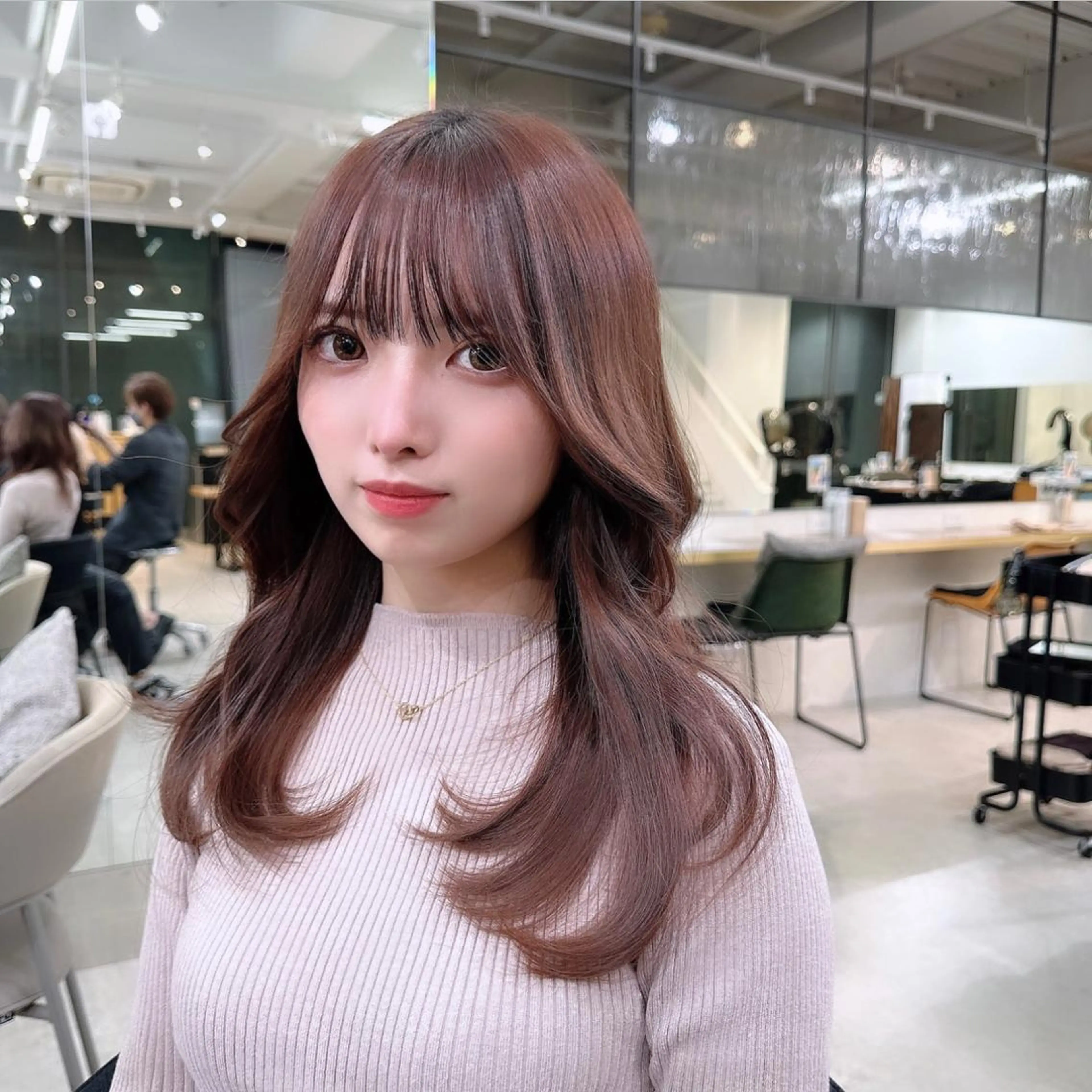 ミディアム カラー ヘアアレンジ カット トリートメント ヘアセット FERiCIA. 表参道所属・レイヤーカット 🪄吉野翔悟のヘアスタイル