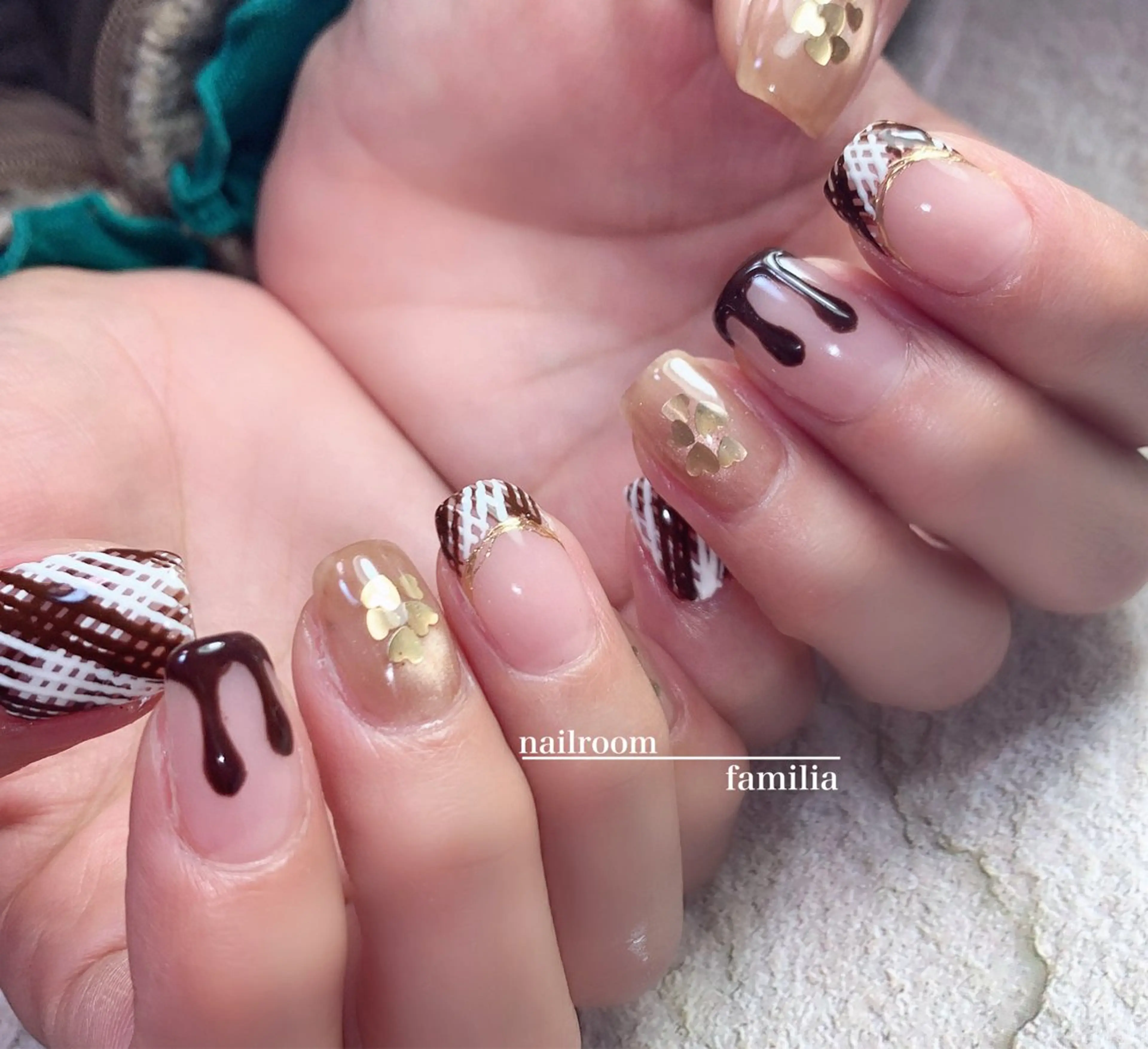 ネイル フレンチネイル バレンタイン ハンドネイル -nailroom- familiaのネイルデザイン