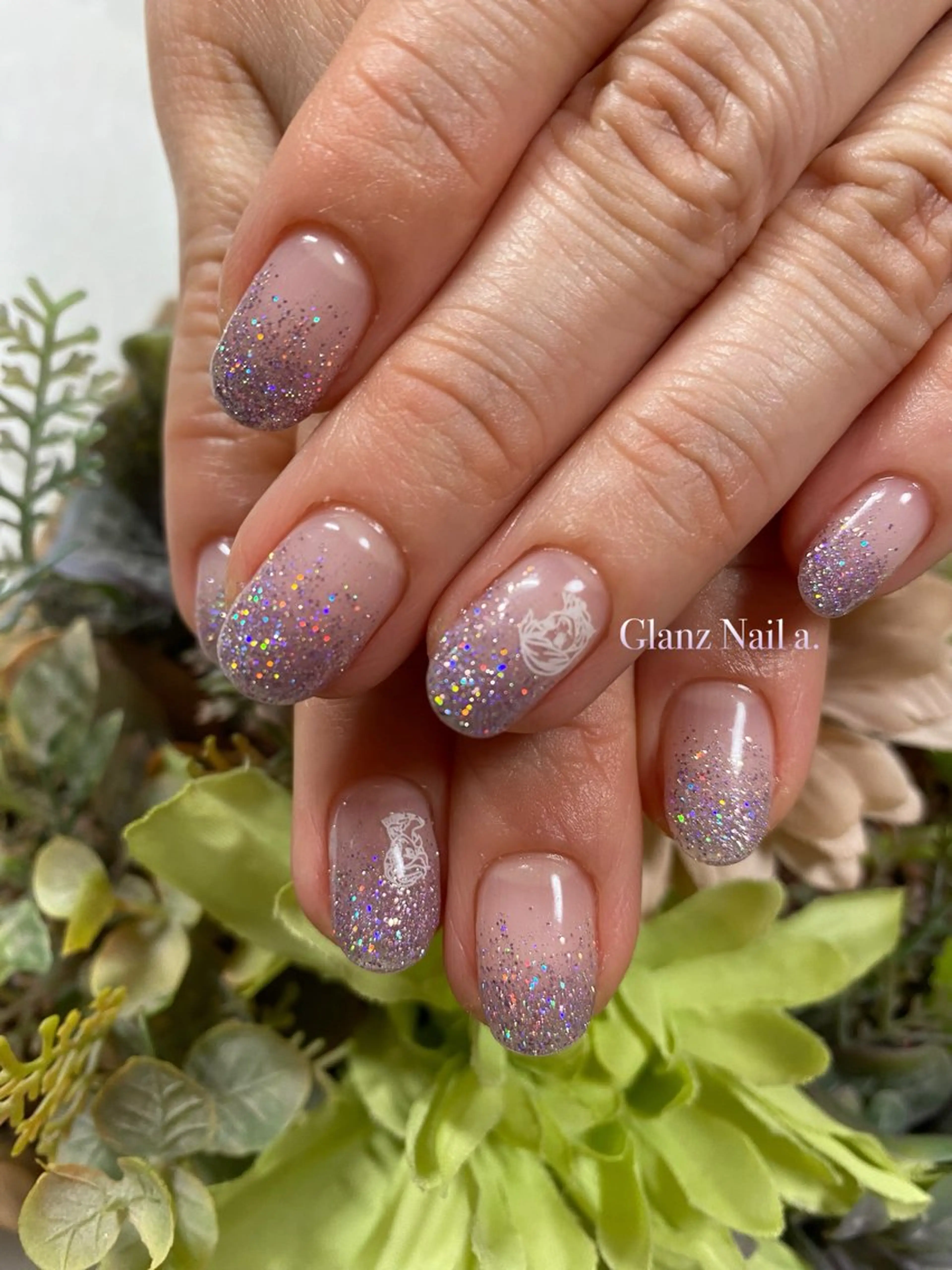 ネイル ハンドネイル Glanz  Nail aのネイルデザイン