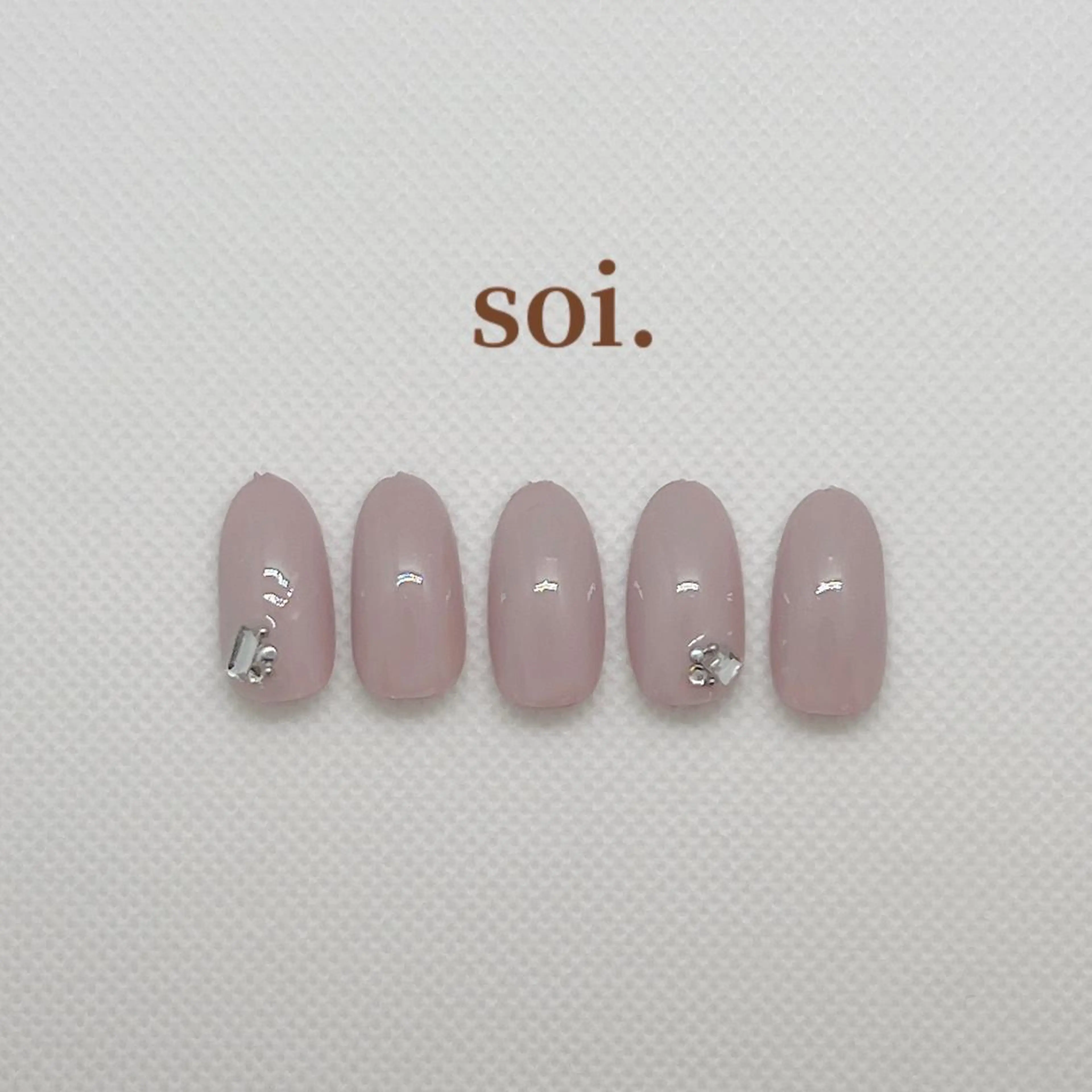 ネイル シンプルネイル soi .のネイルデザイン
