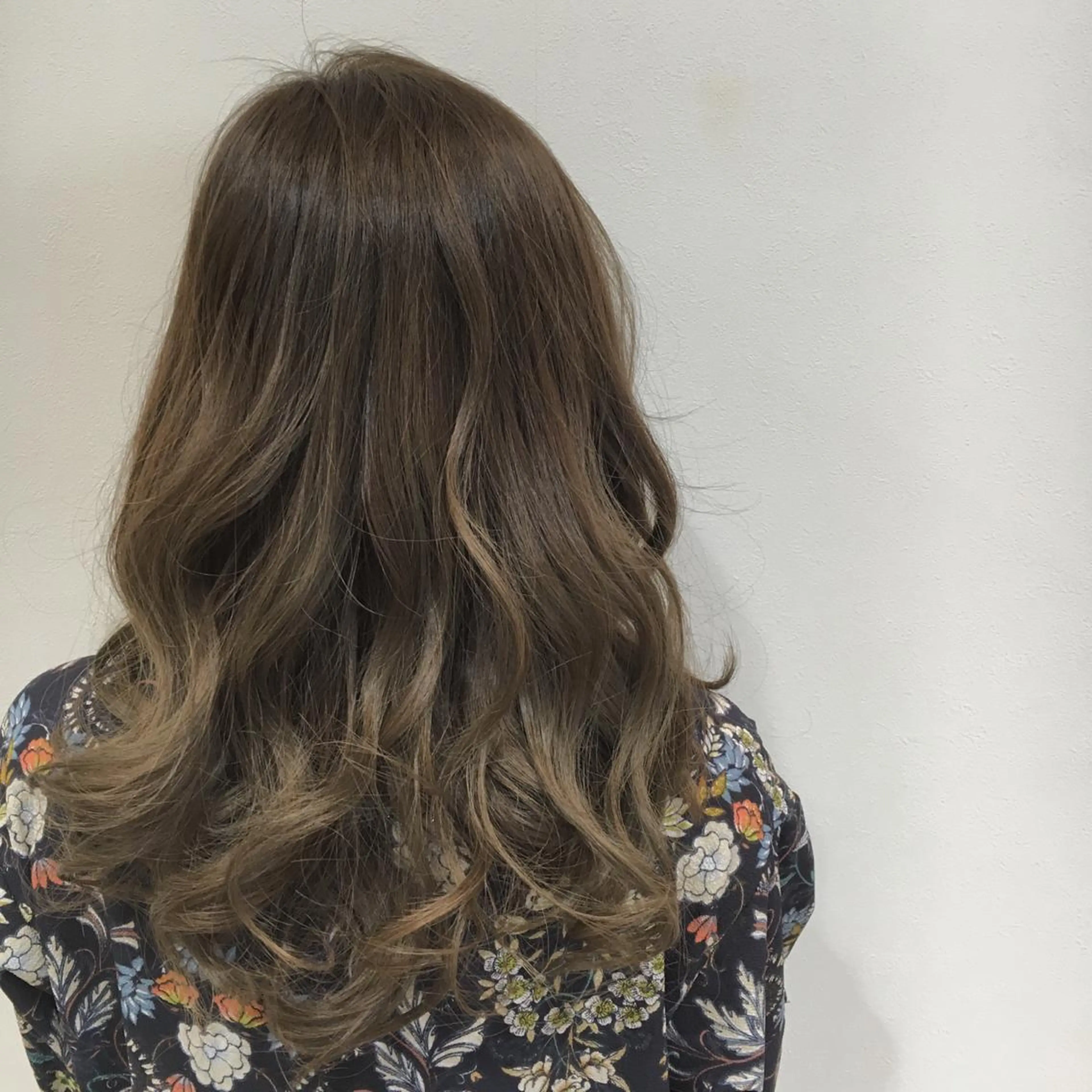 セミロング マツエクモデル 安藤裕子の眉毛・アイブロウイメージ