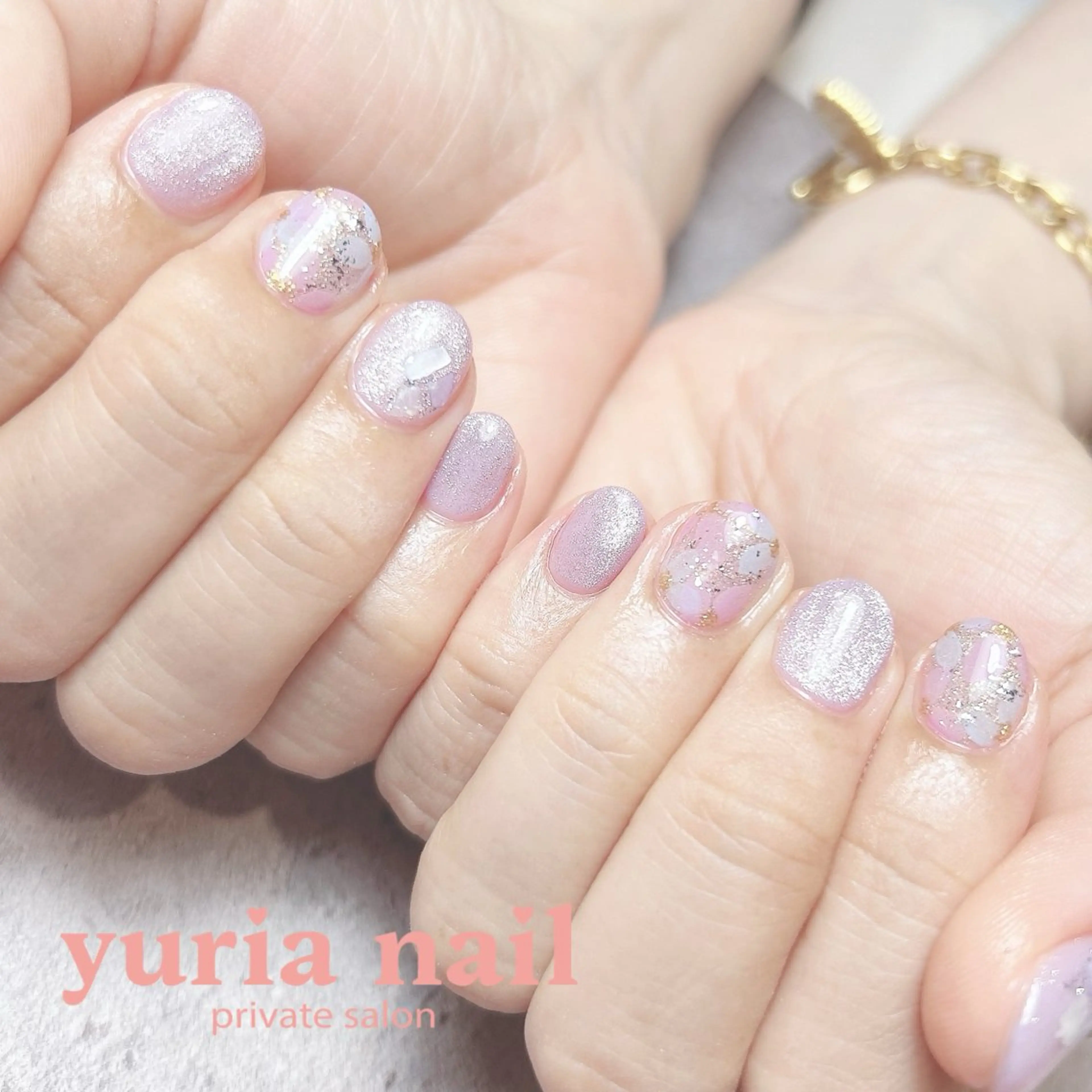 ネイル ジェルネイル キラキラネイル マグネットネイル パープル ストーンネイル ハンドネイル 小林 ゆりあのネイルデザイン