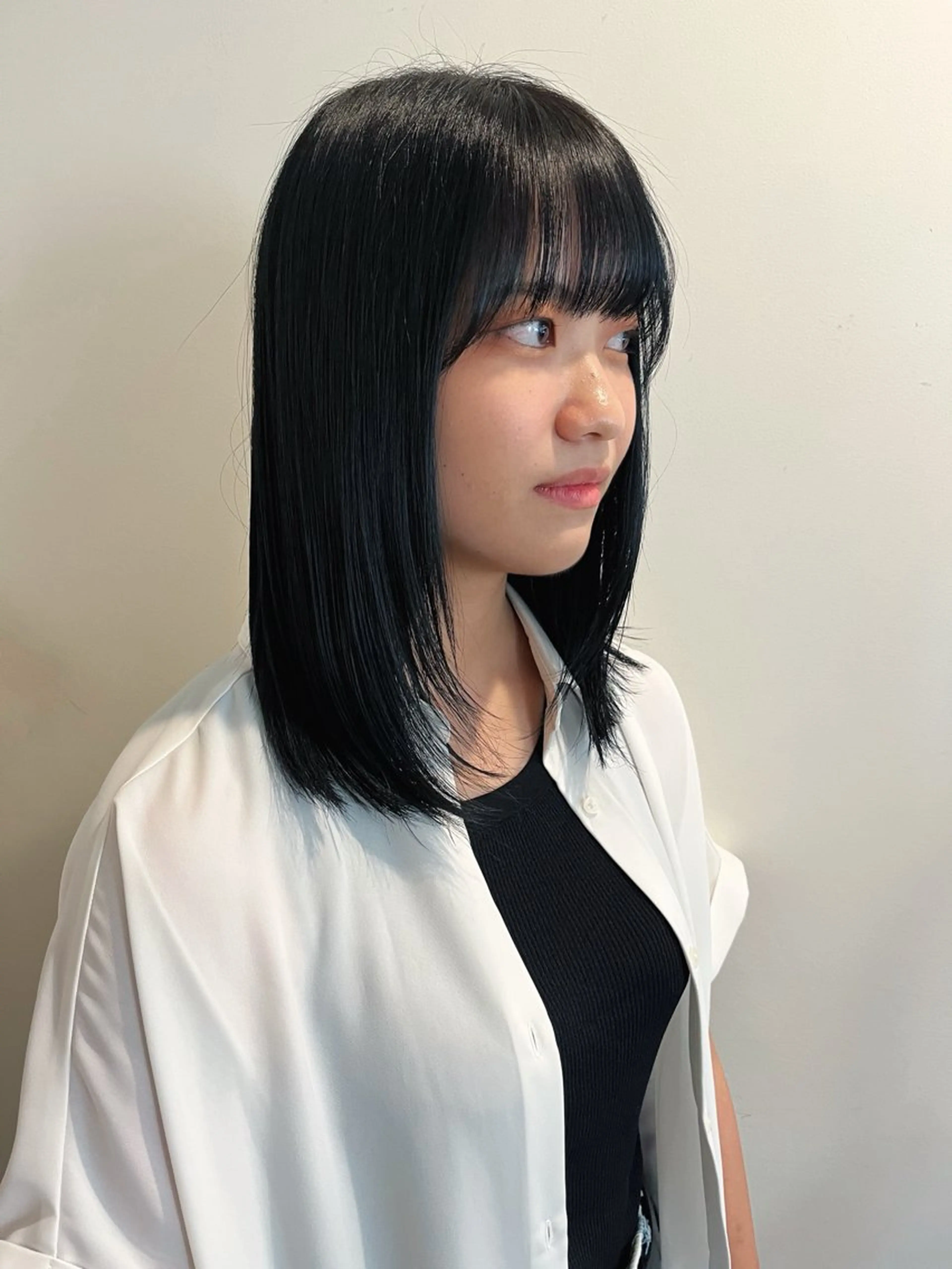 ミディアム カラー L'Atelier所属・hashimoto kaedeのヘアスタイル