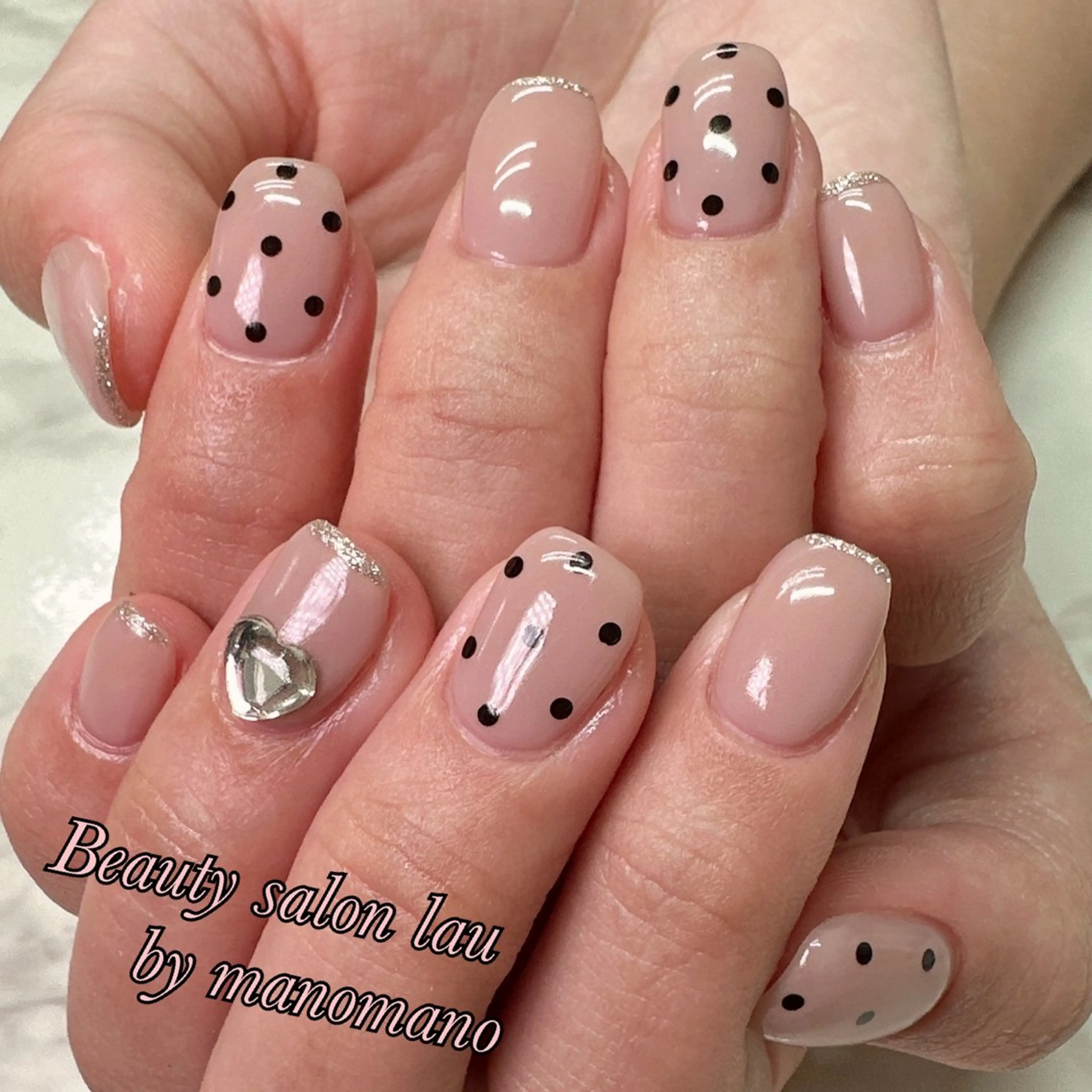 ネイル ハンドネイル ラウバイマノマノ なかざとのネイルデザイン