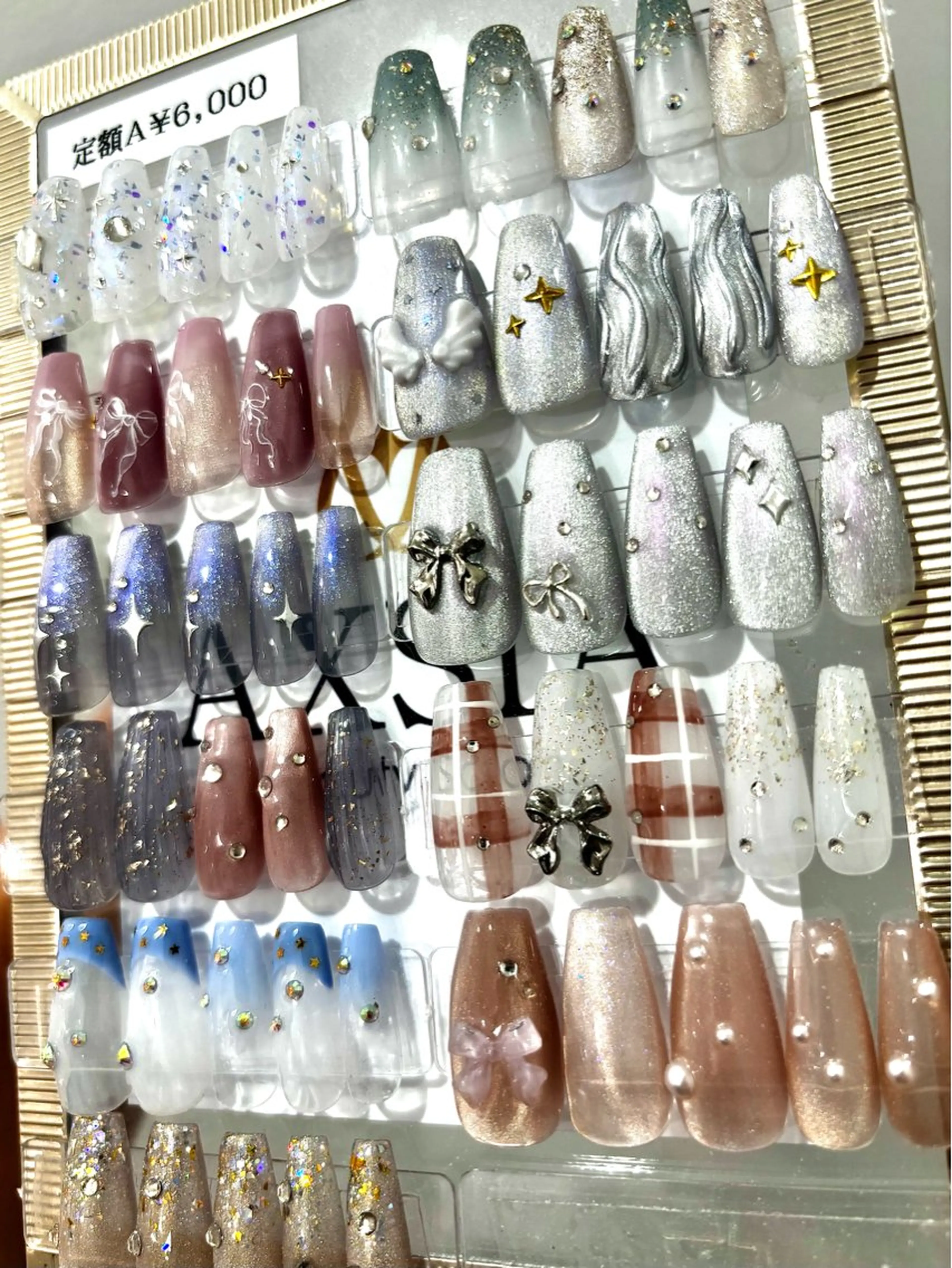 🖤🩶韓国・ワンホンネイル🩶🖤【オフなし】の写真