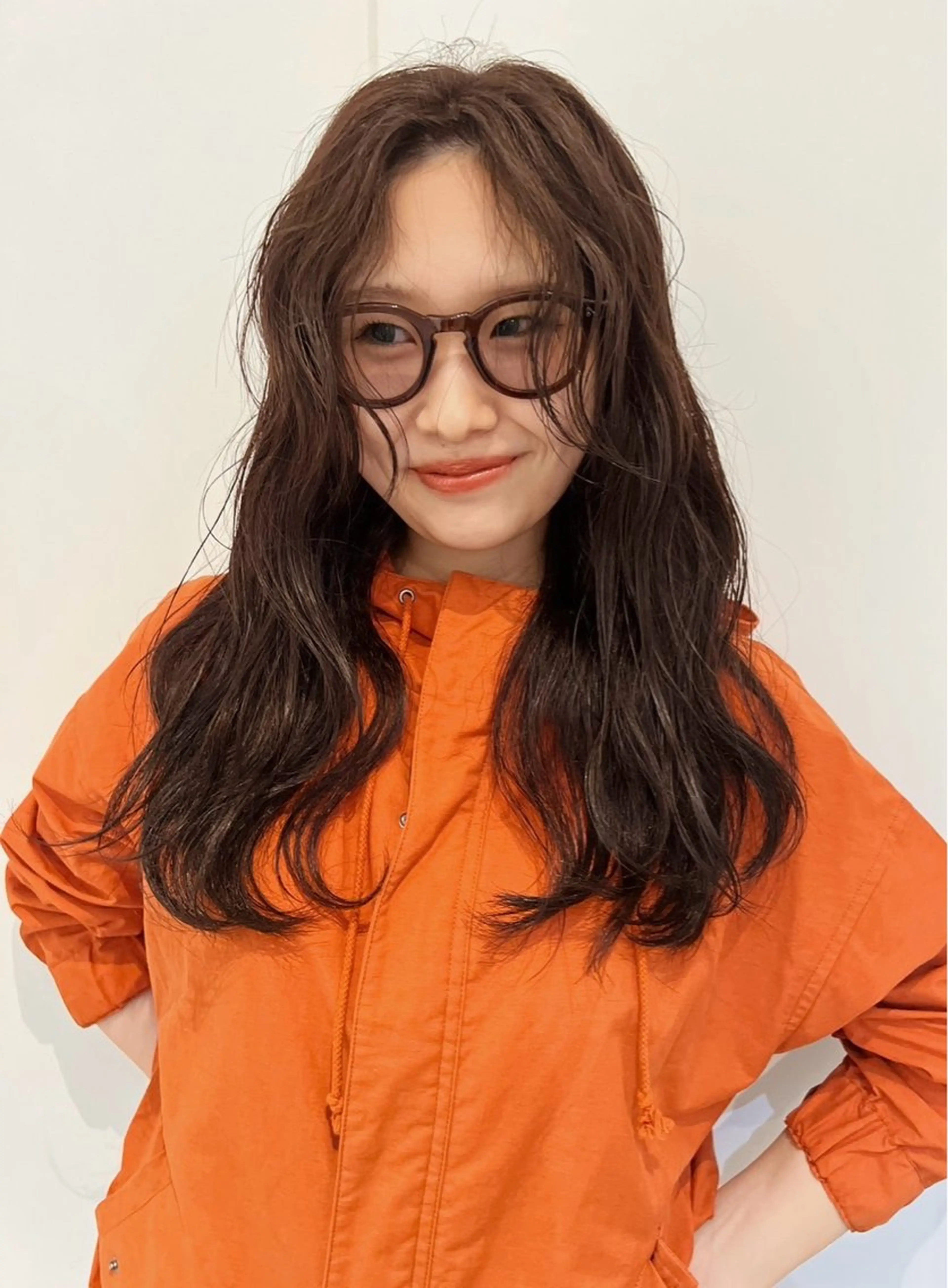 ミディアム カラー カット ヘアカラー 三谷 はるなのヘアスタイル