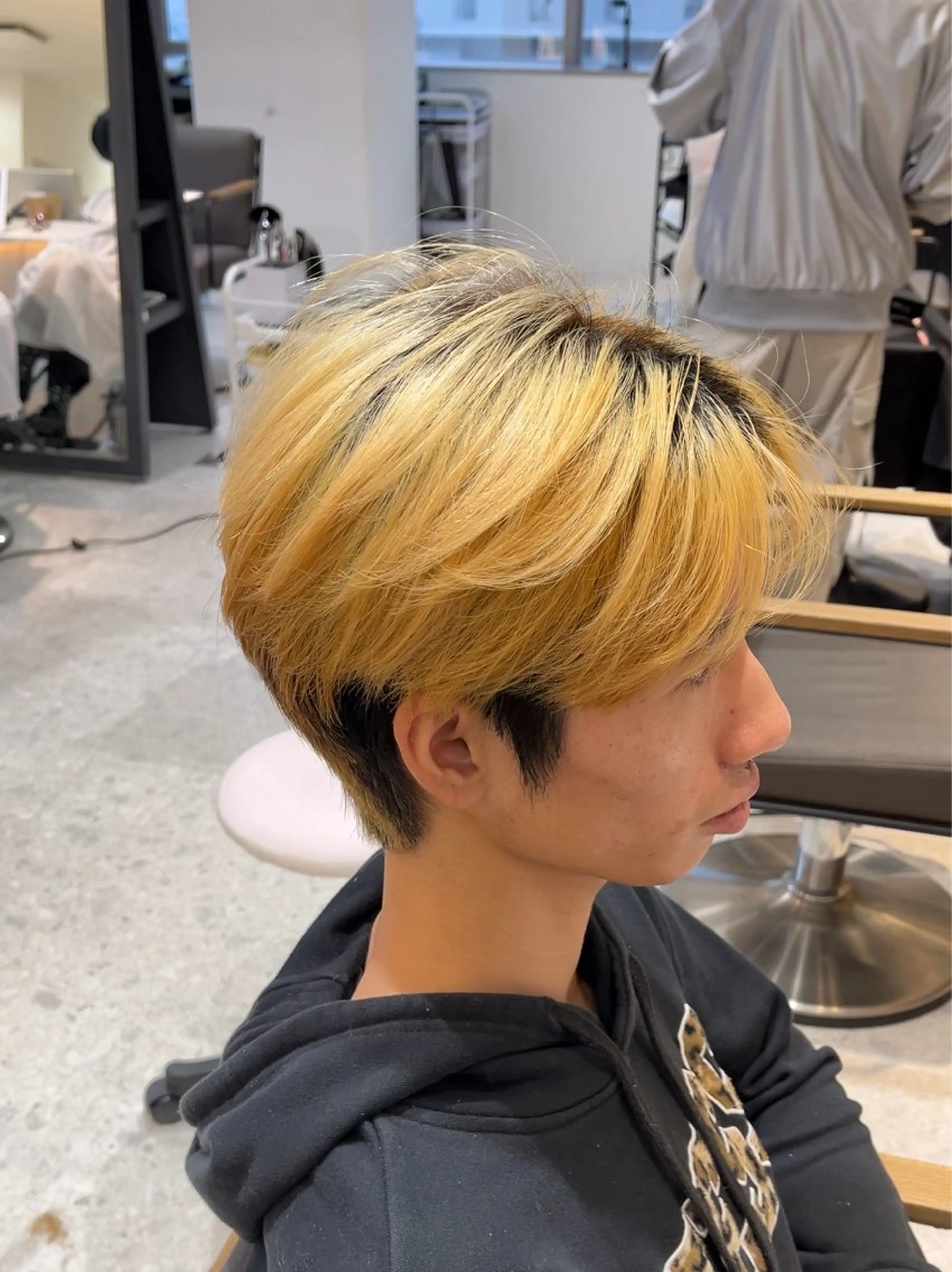メンズ けいし🐬ボブ ショート艶髪カラー✨のヘアスタイル