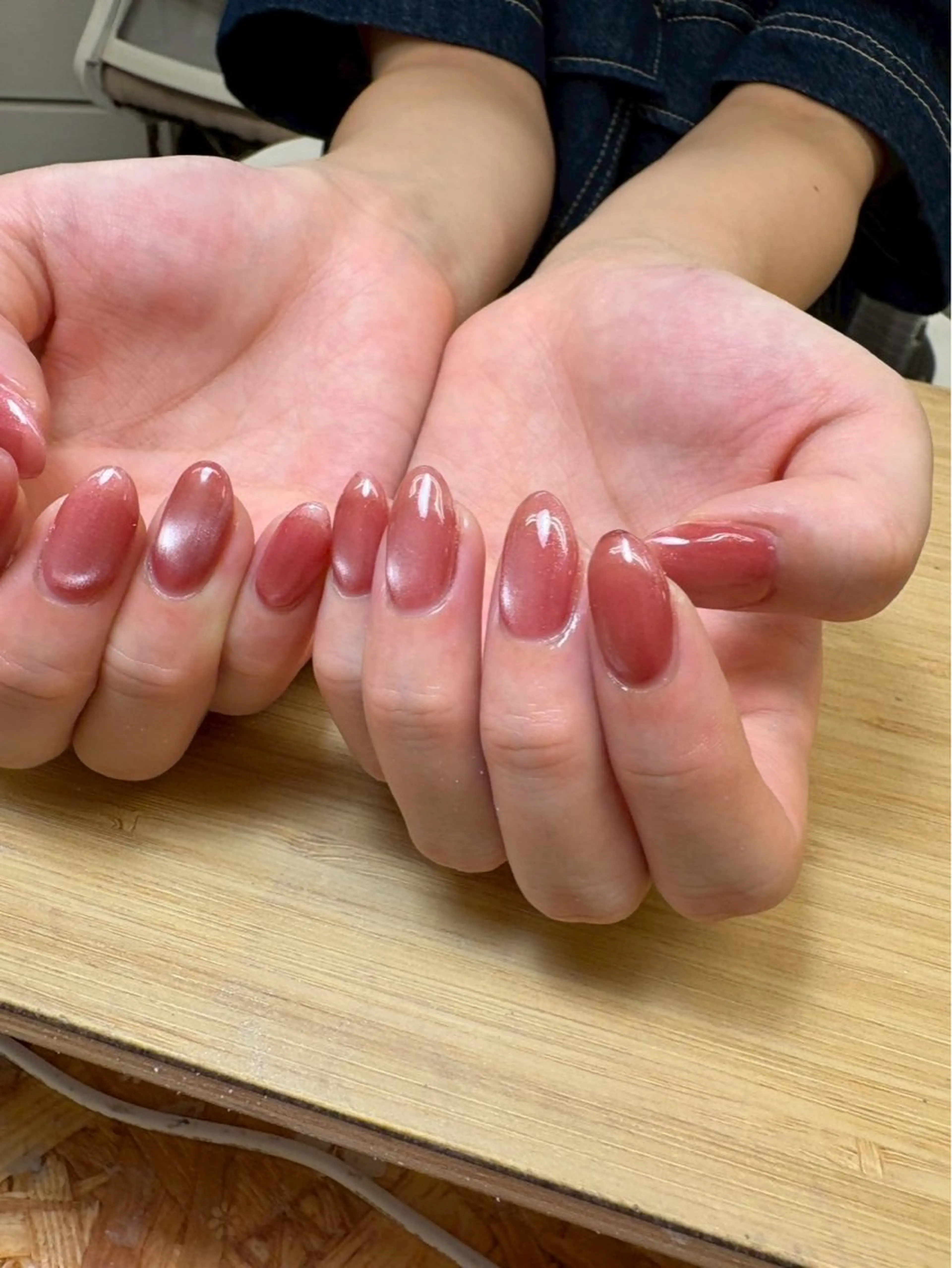 マツエク・マツパ ハンドネイル VIVA NAIL所属・自爪を傷つけない フィルイン3500円のネイルデザイン