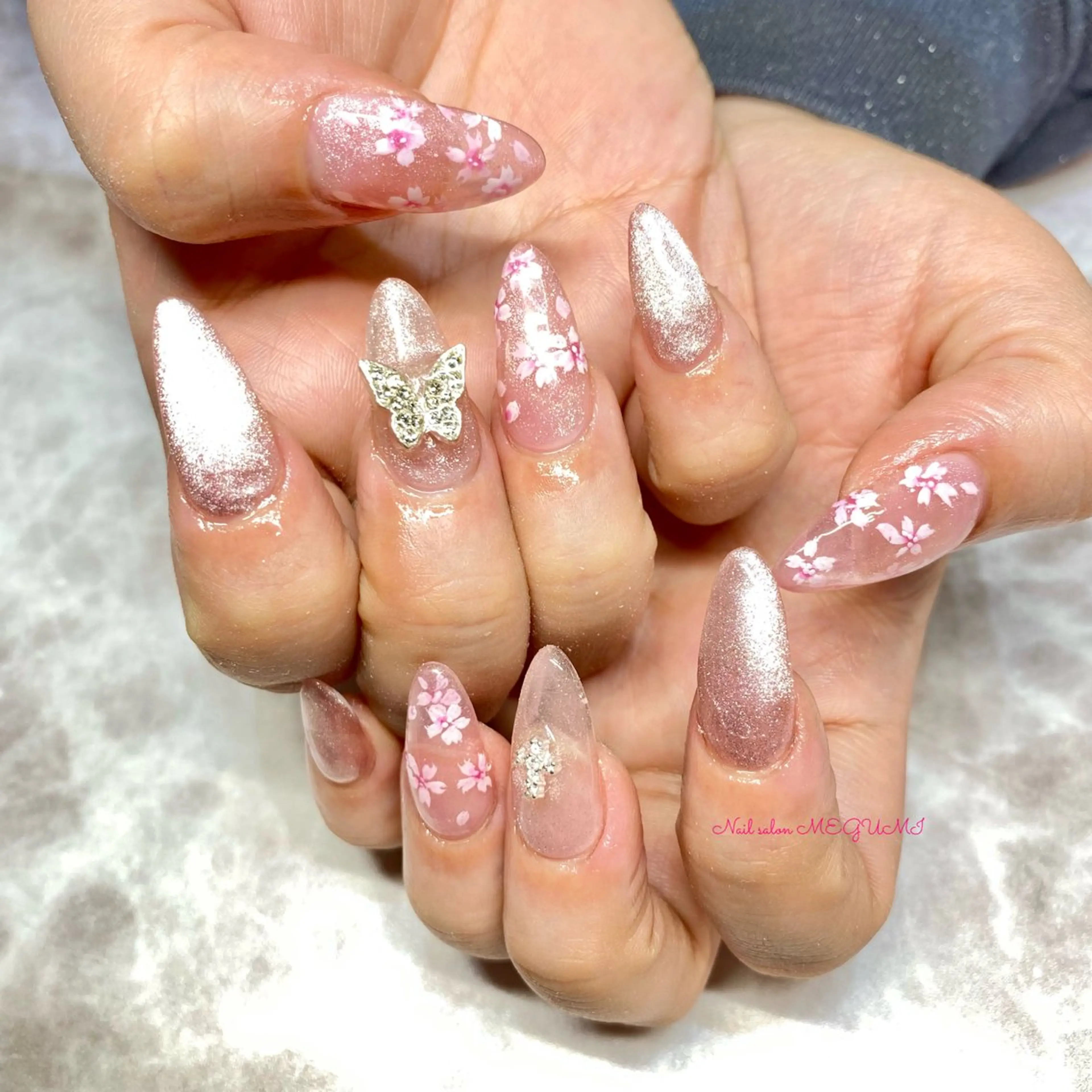 ネイル ゴージャス 持ち込み スカルプネイル Nail salon MEGUMIのネイルデザイン