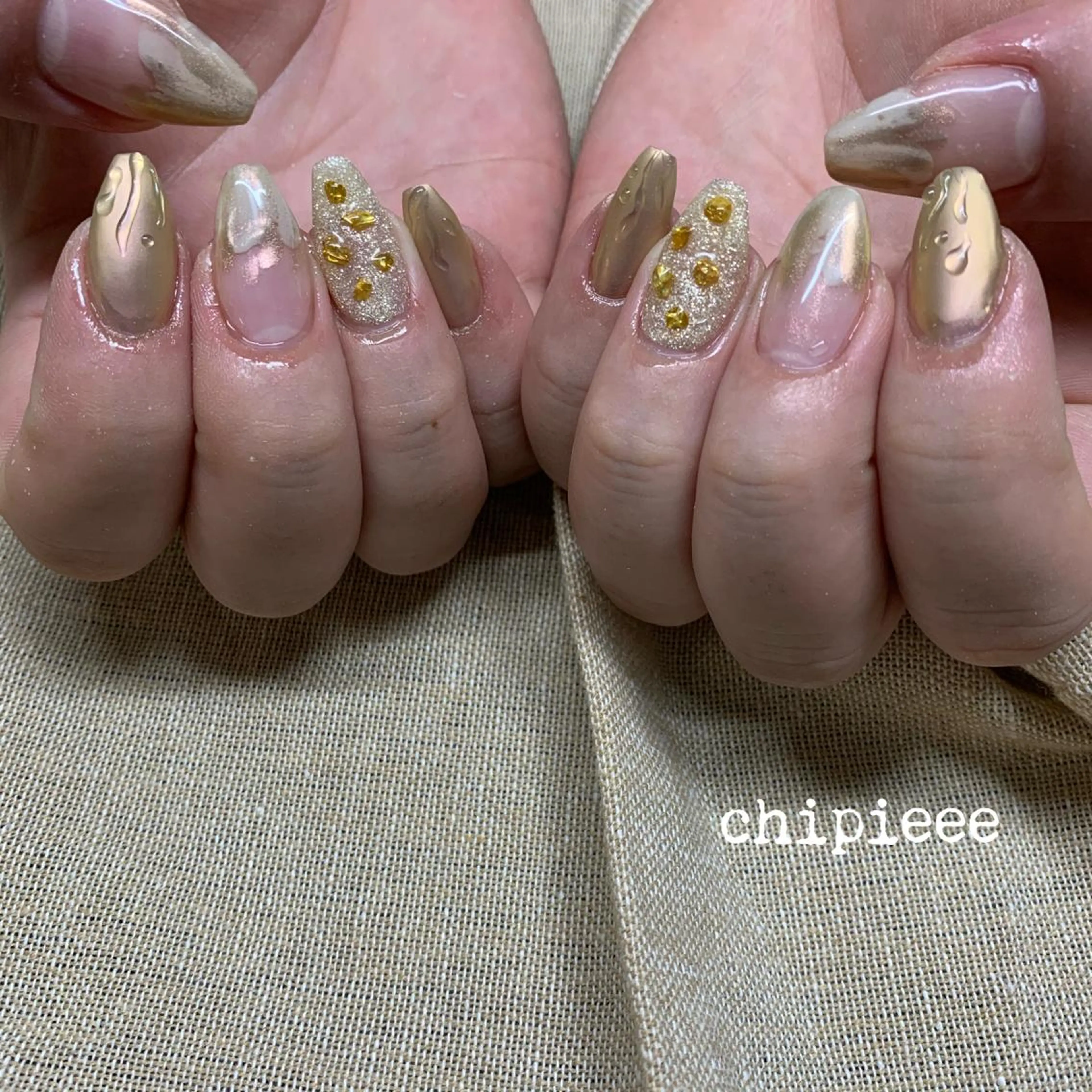 ネイル charme所属・. SHIORIのネイルデザイン