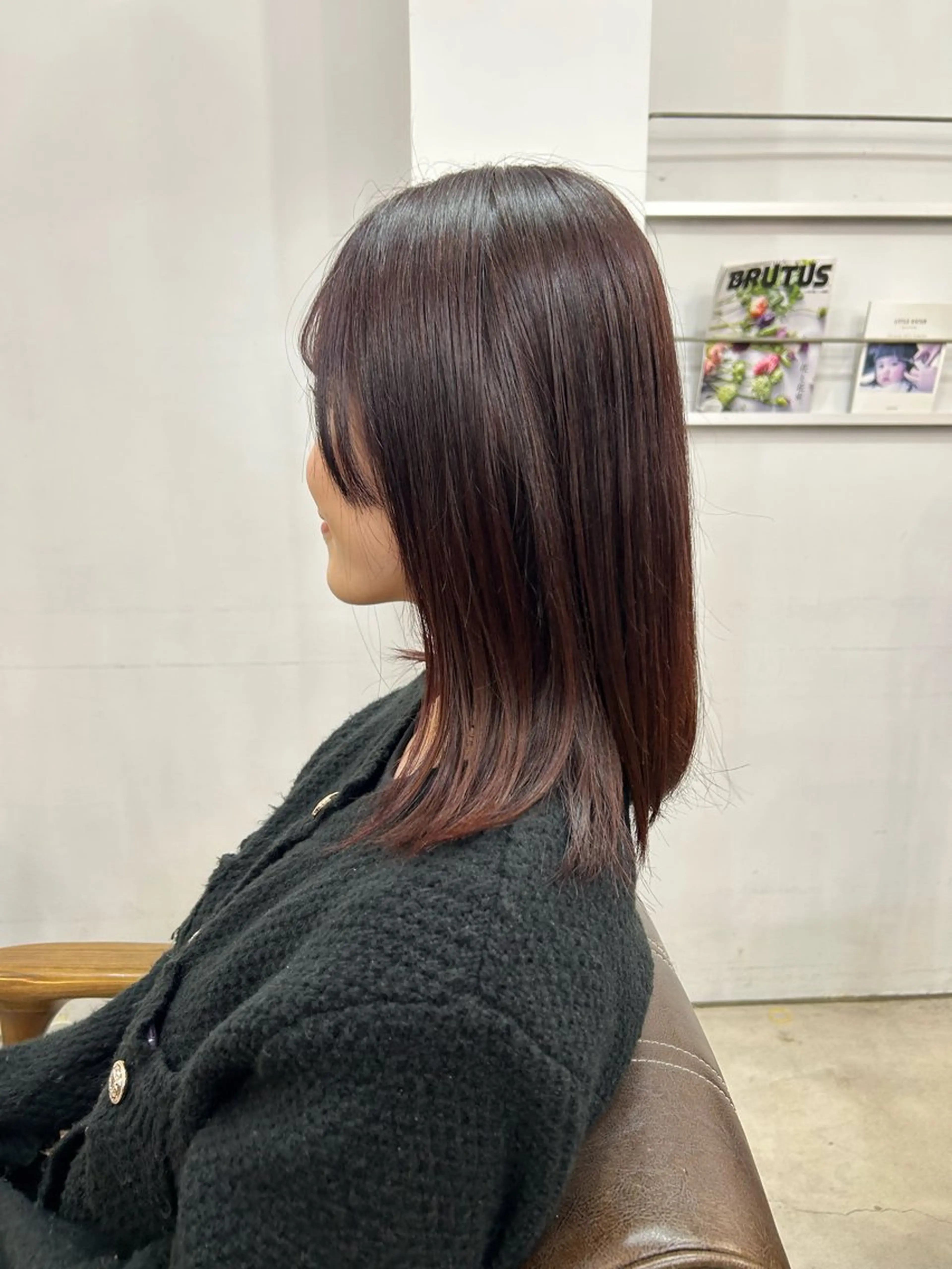 ミディアム ヘアカラー 本澤 朋香のヘアスタイル