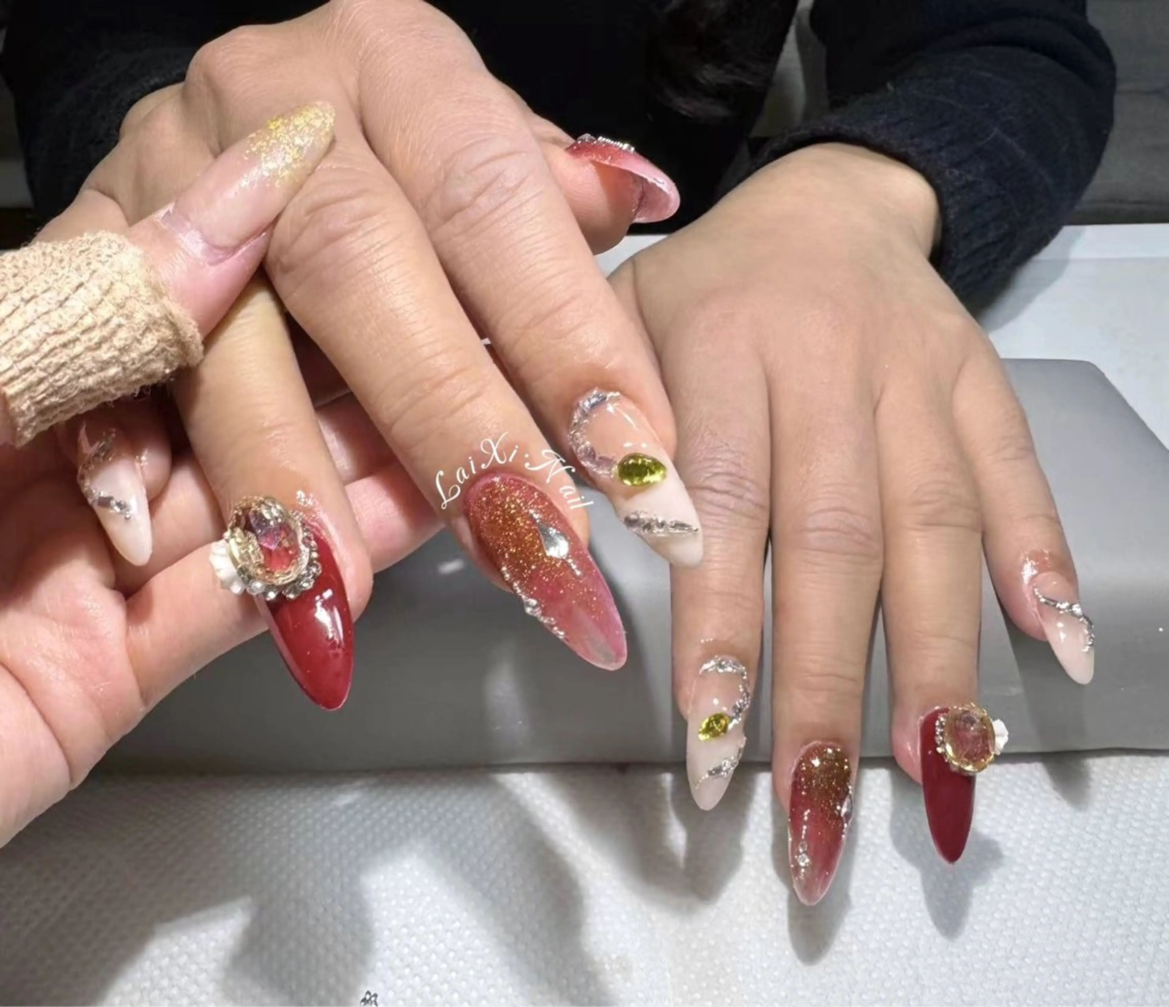 ネイル ストーンネイル ハンドネイル Yu kiのネイルデザイン