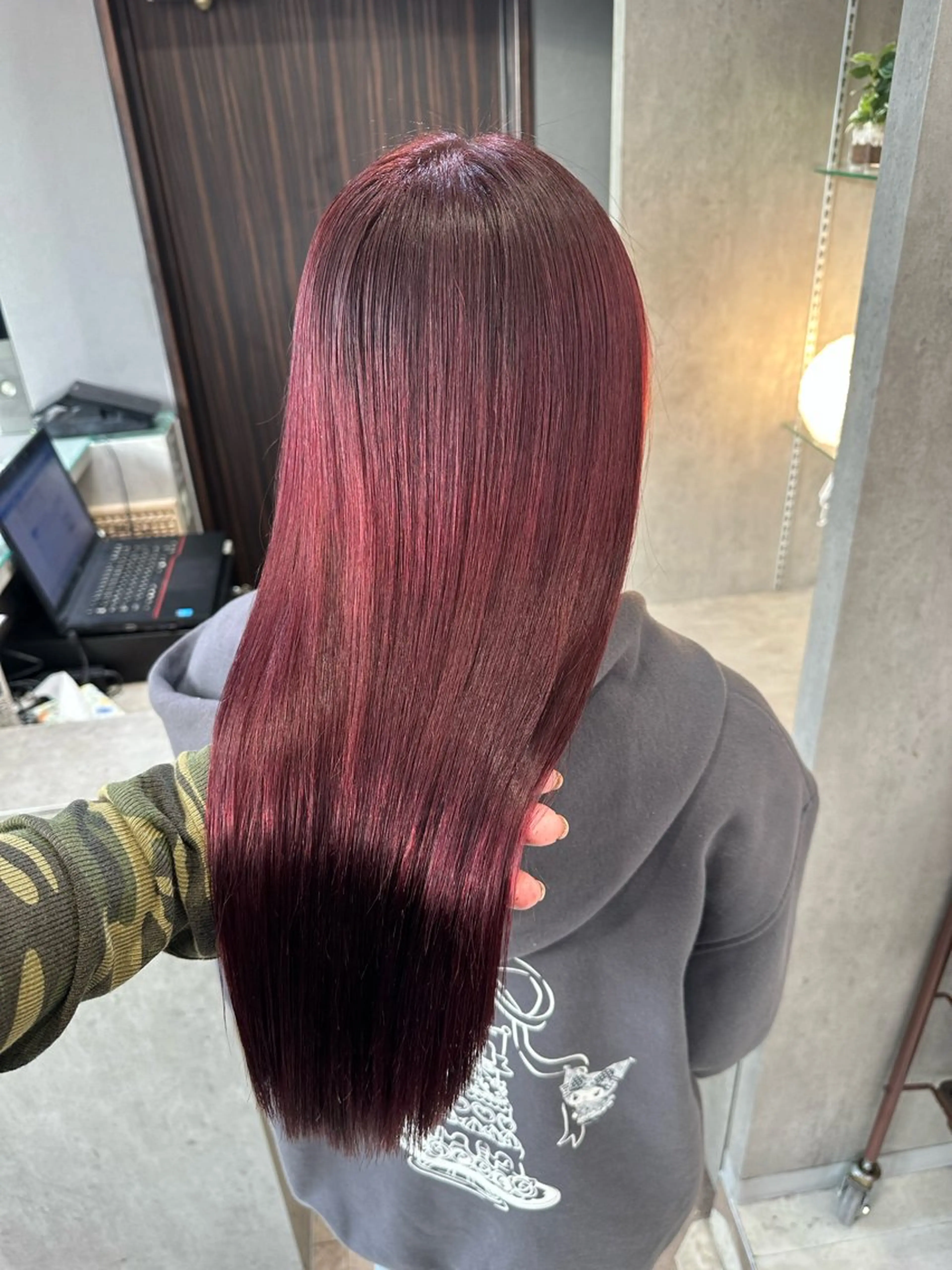 セミロング カラー ベージュカラー ブリーチ ブラウンカラー 透明感カラー ピンクカラー カット ヘアカラー トリートメント AYAKASA 暖色カラー/レイヤーのヘアスタイル