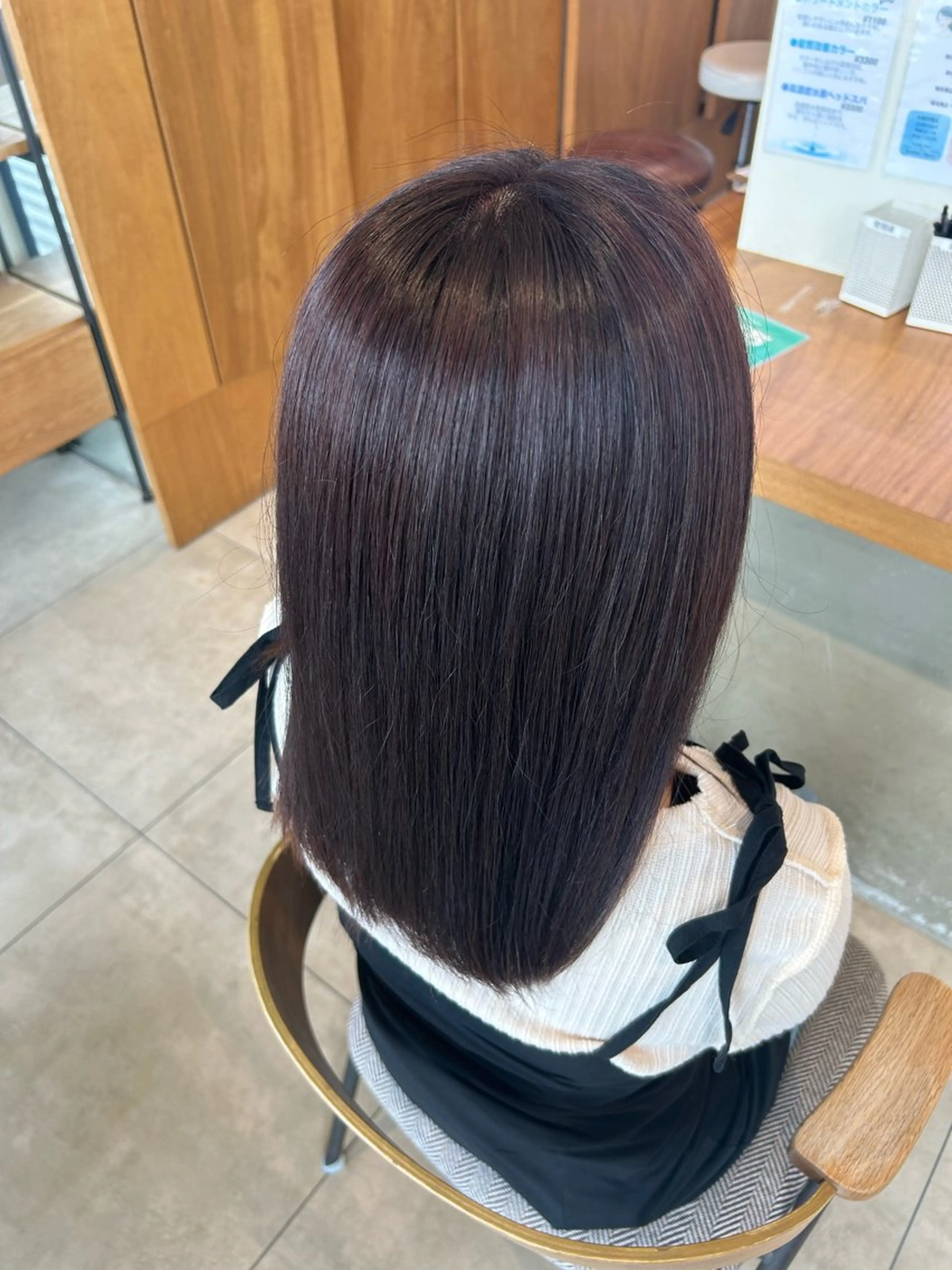 カラー 福田 愛友のヘアスタイル