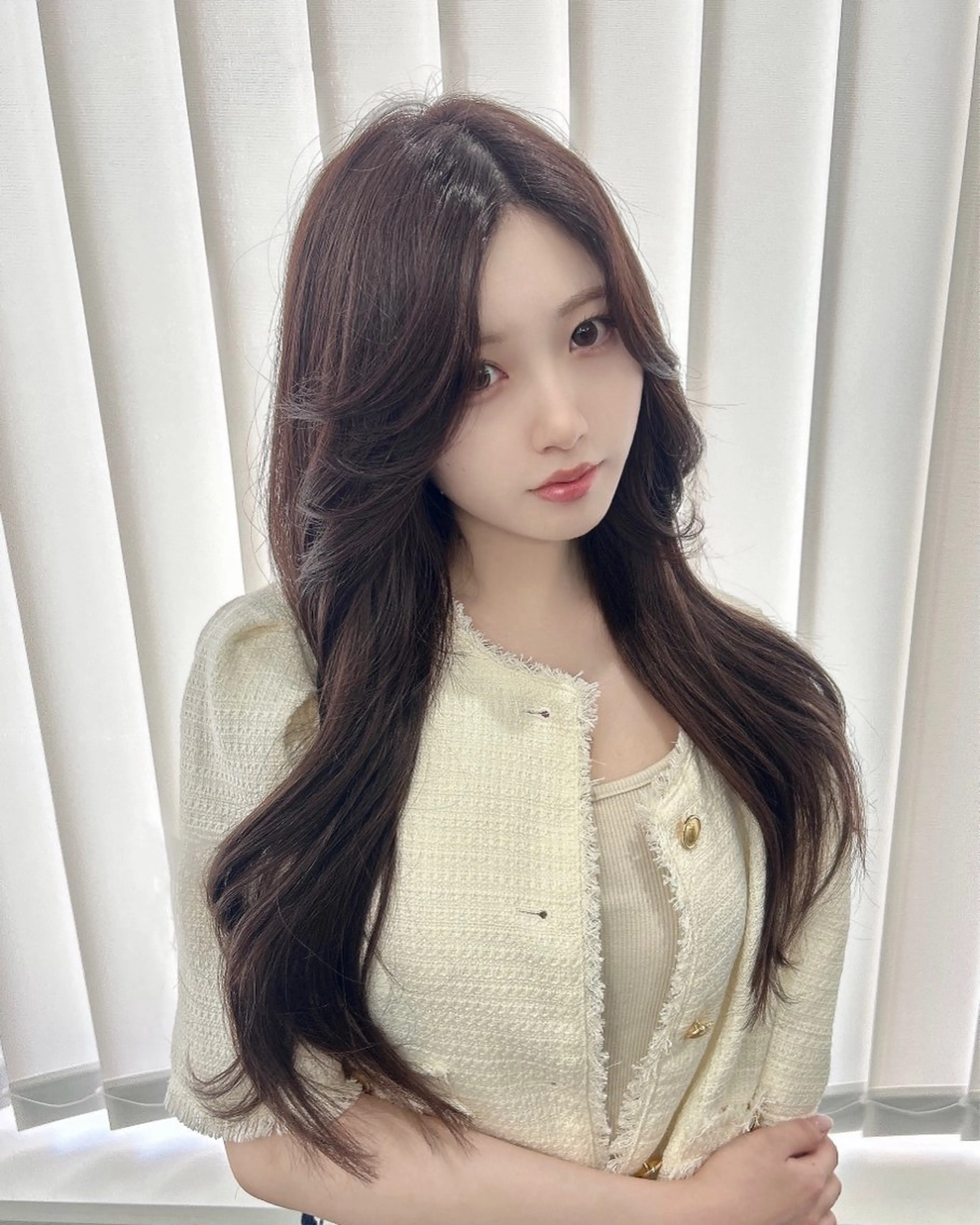 ロング カラー ブラウンカラー エクステ ヘアカラー エクステ LANDS所属・nanaka 🤍韓国ワンホンヘアのヘアスタイル