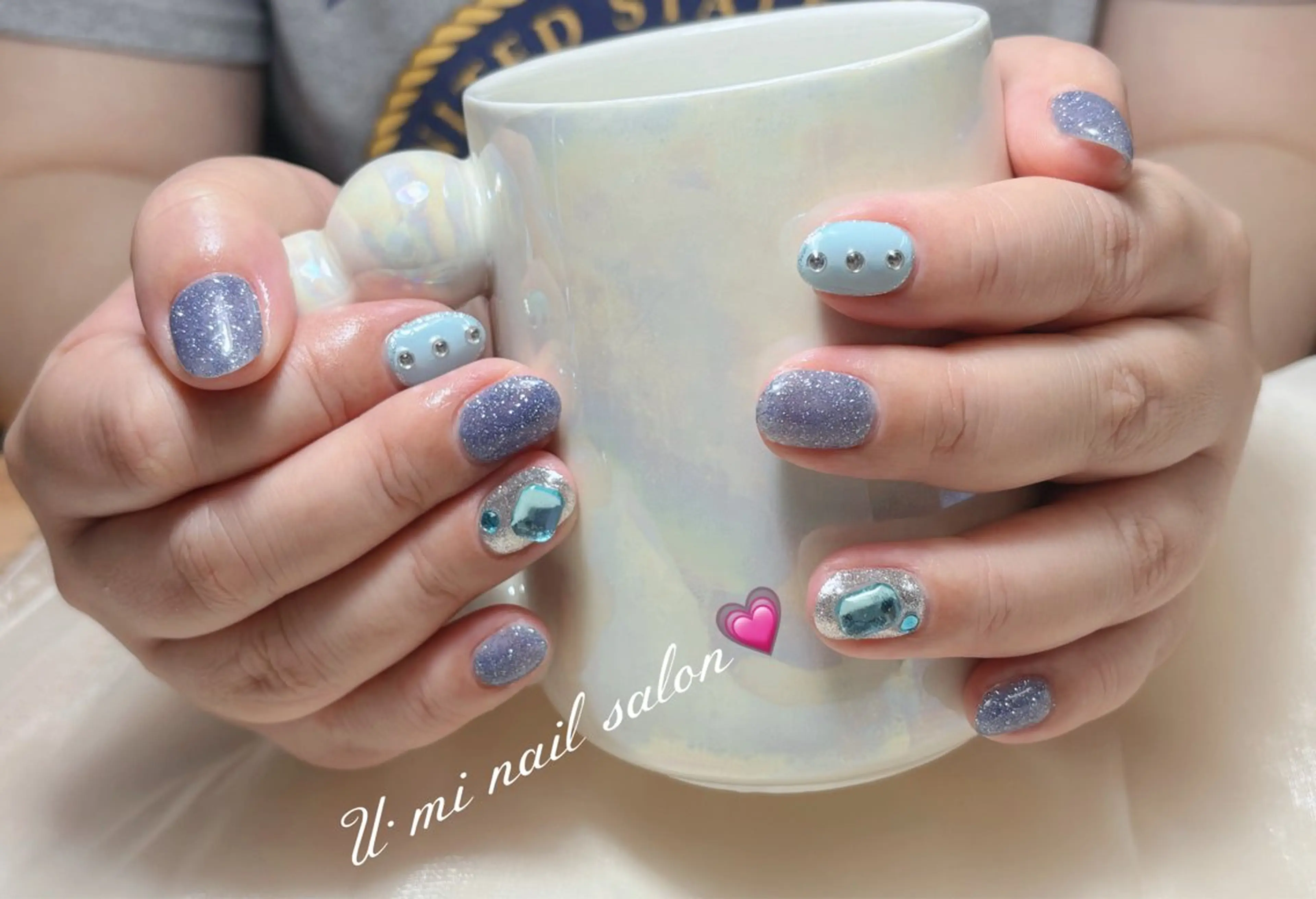 ネイル シンプルネイル U·Mi nail salon所属・U·Mi 上野御徒町容のネイルデザイン