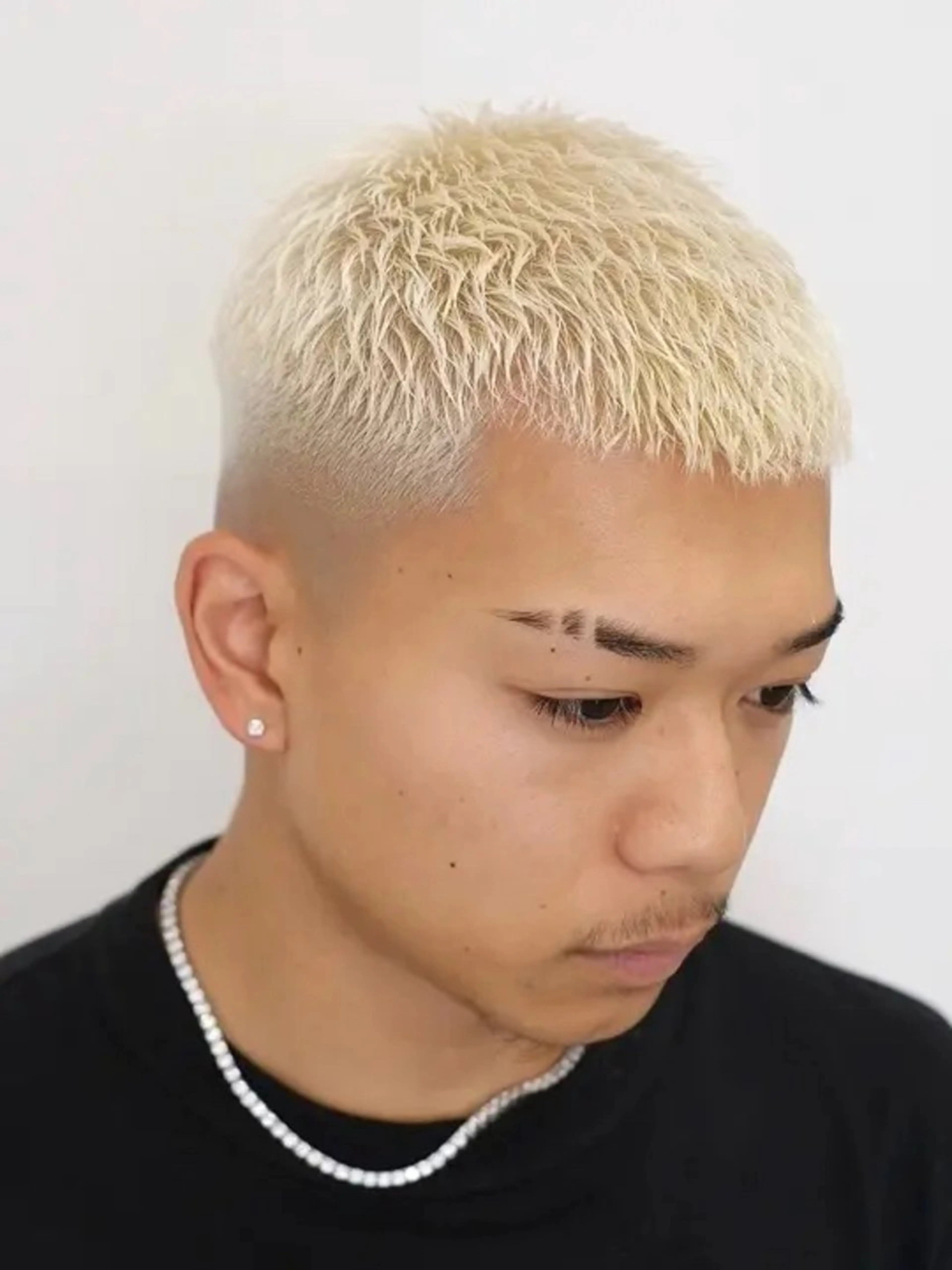 【12月限定】坊主フェード➕ホワイトブロンドの写真