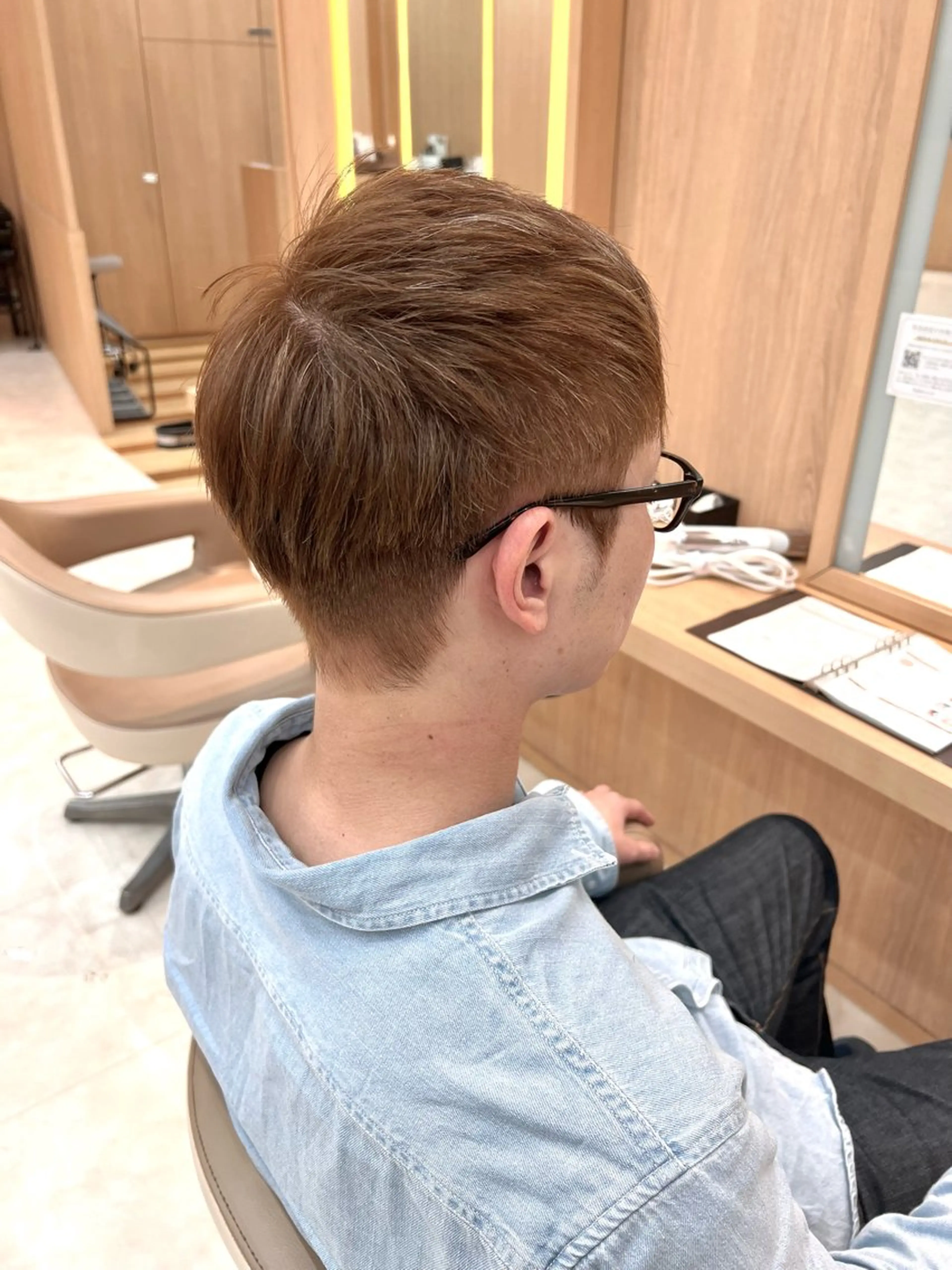 ショート メンズ 刈り上げ UNIX モモハのヘアスタイル