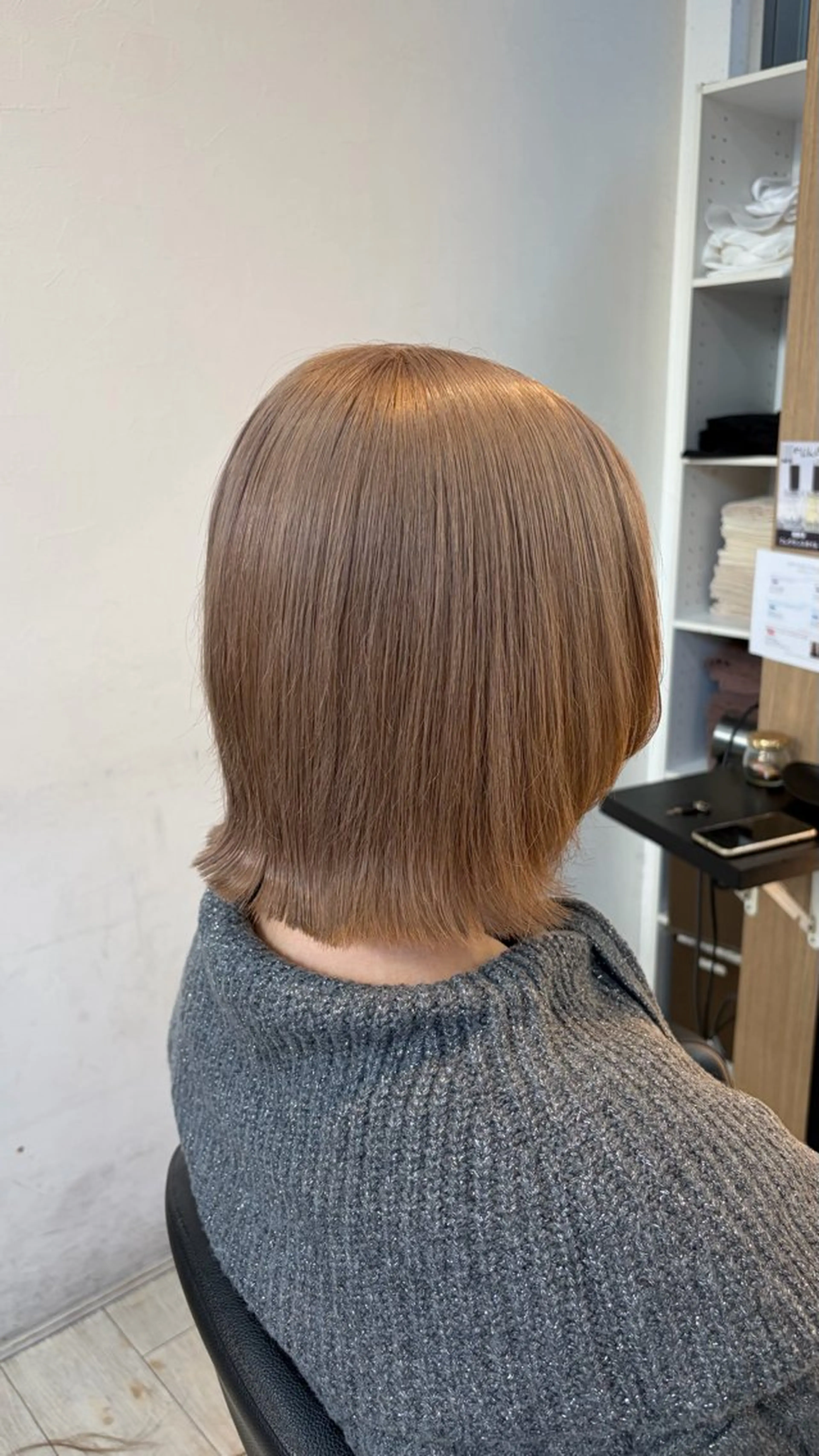 ミディアム カラー ヘアカラー トリートメント ブリーチ/髪質改善/ 透明感カラー/暖色のヘアスタイル