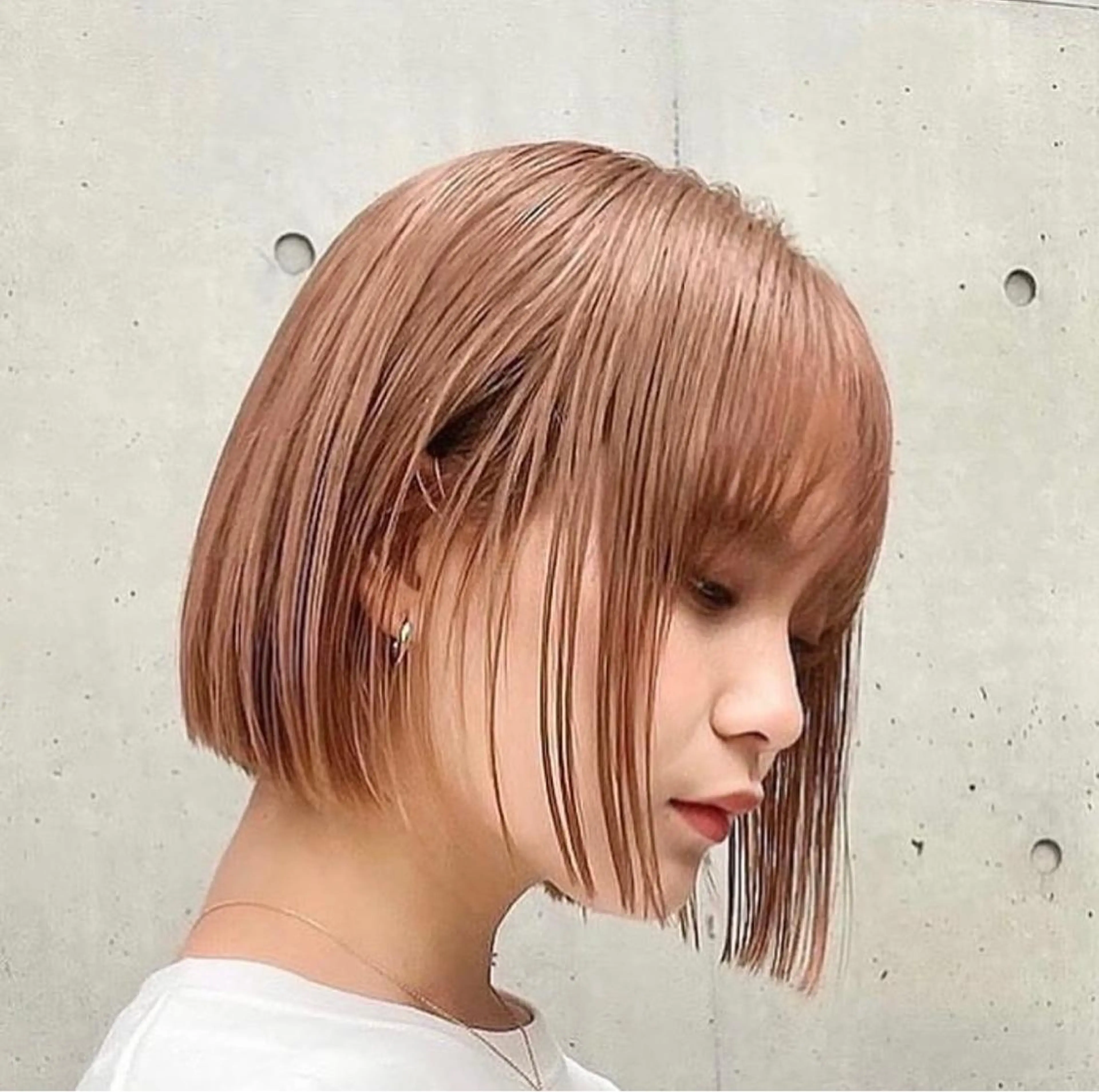 ショート カラー ボブ カット ヘアカラー トリートメント TOI所属・内野   龍海 / レイヤーカットのヘアスタイル