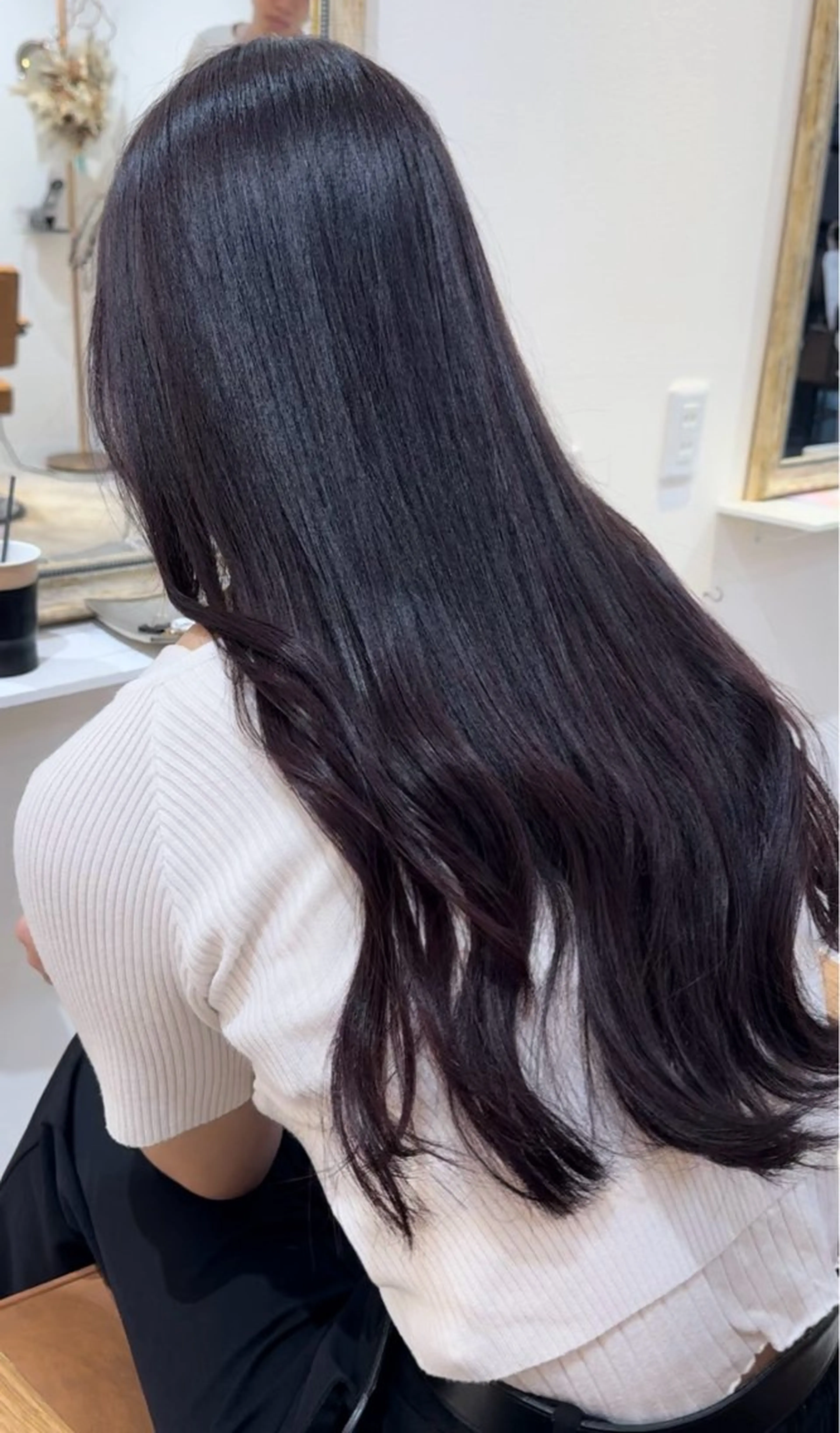 ロング カラー 赤み無し柔らかカラー 【梅田】madokaのヘアスタイル