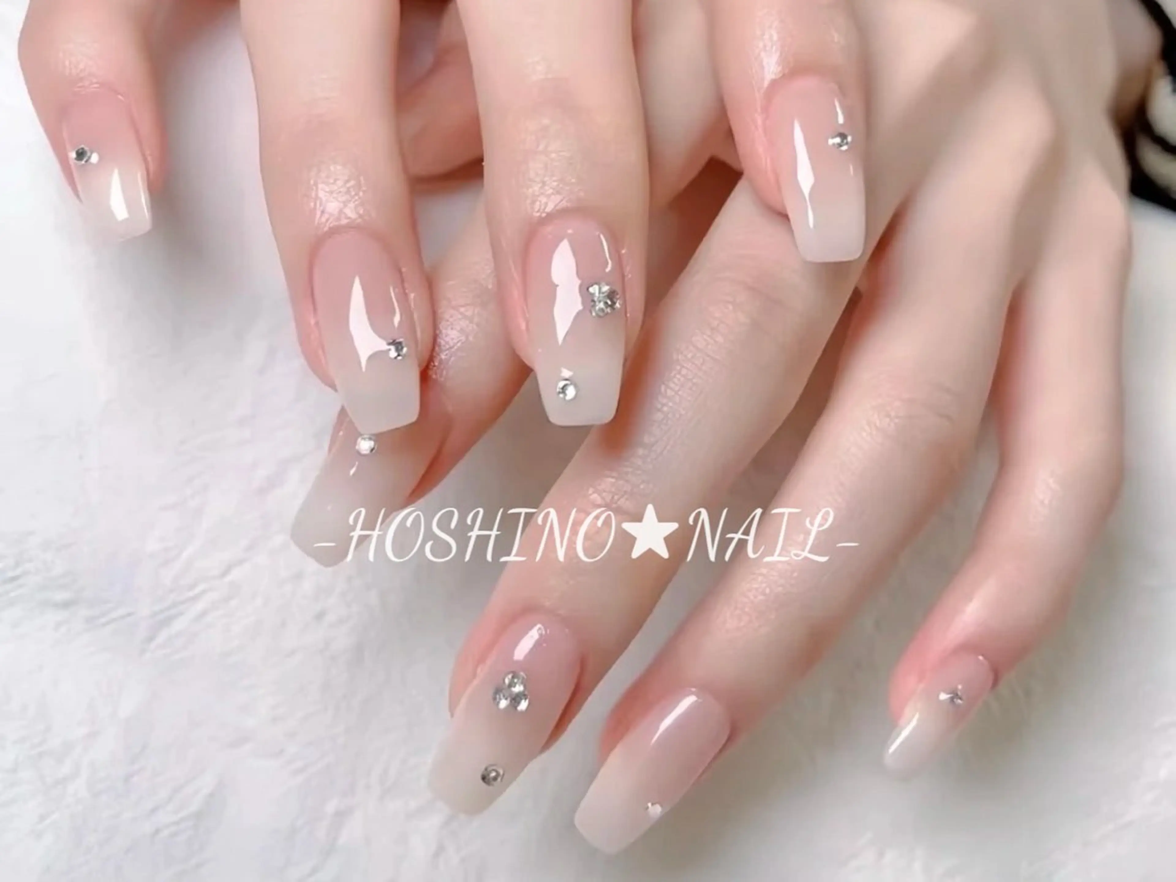 ネイル オーロラネイル チークネイル ドット フットネイル フレンチネイル ハンドネイル ★HOSHINO NAIL★新宿店のネイルデザイン