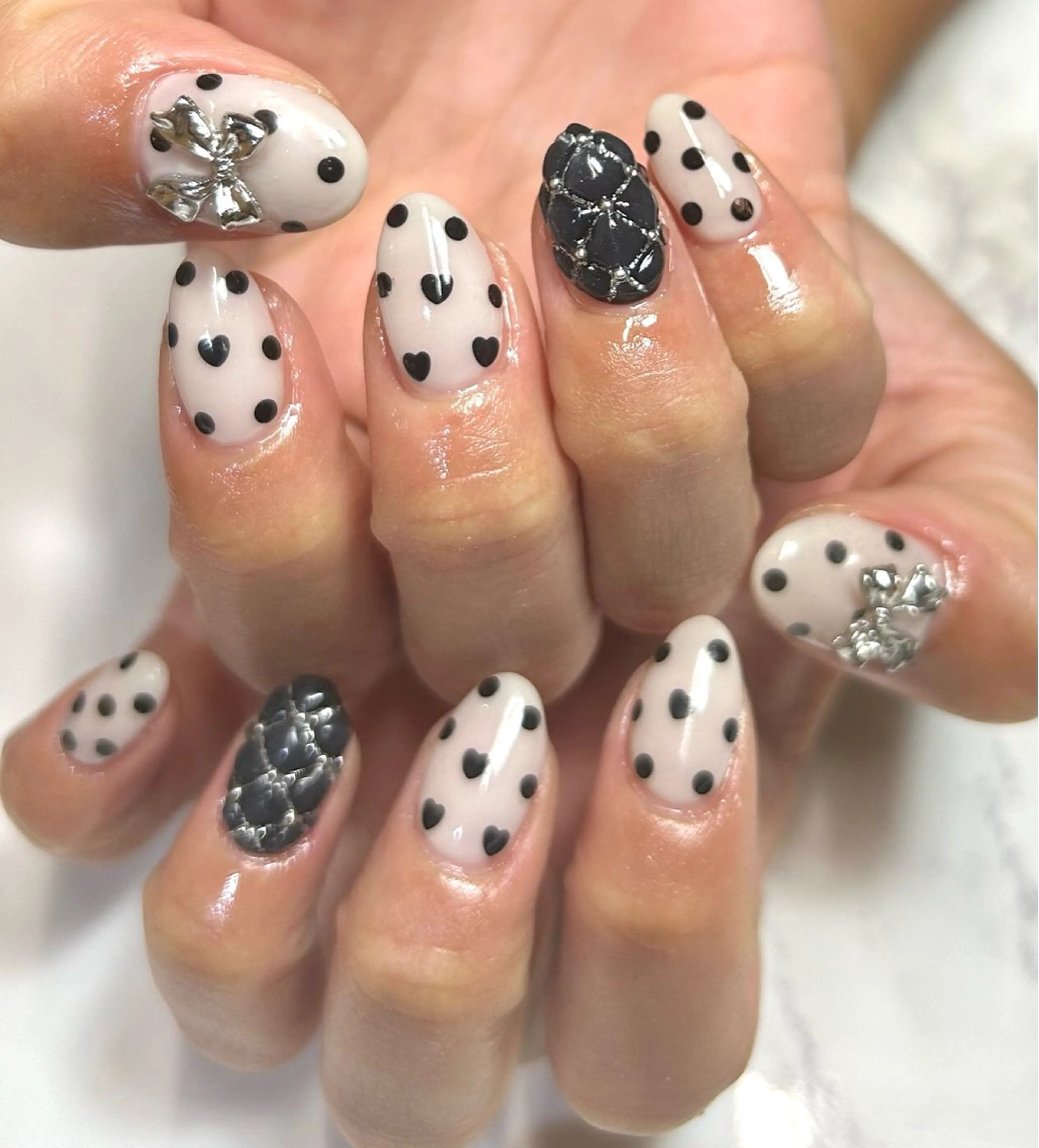 ネイル ハンドネイル one nailsalonのネイルデザイン