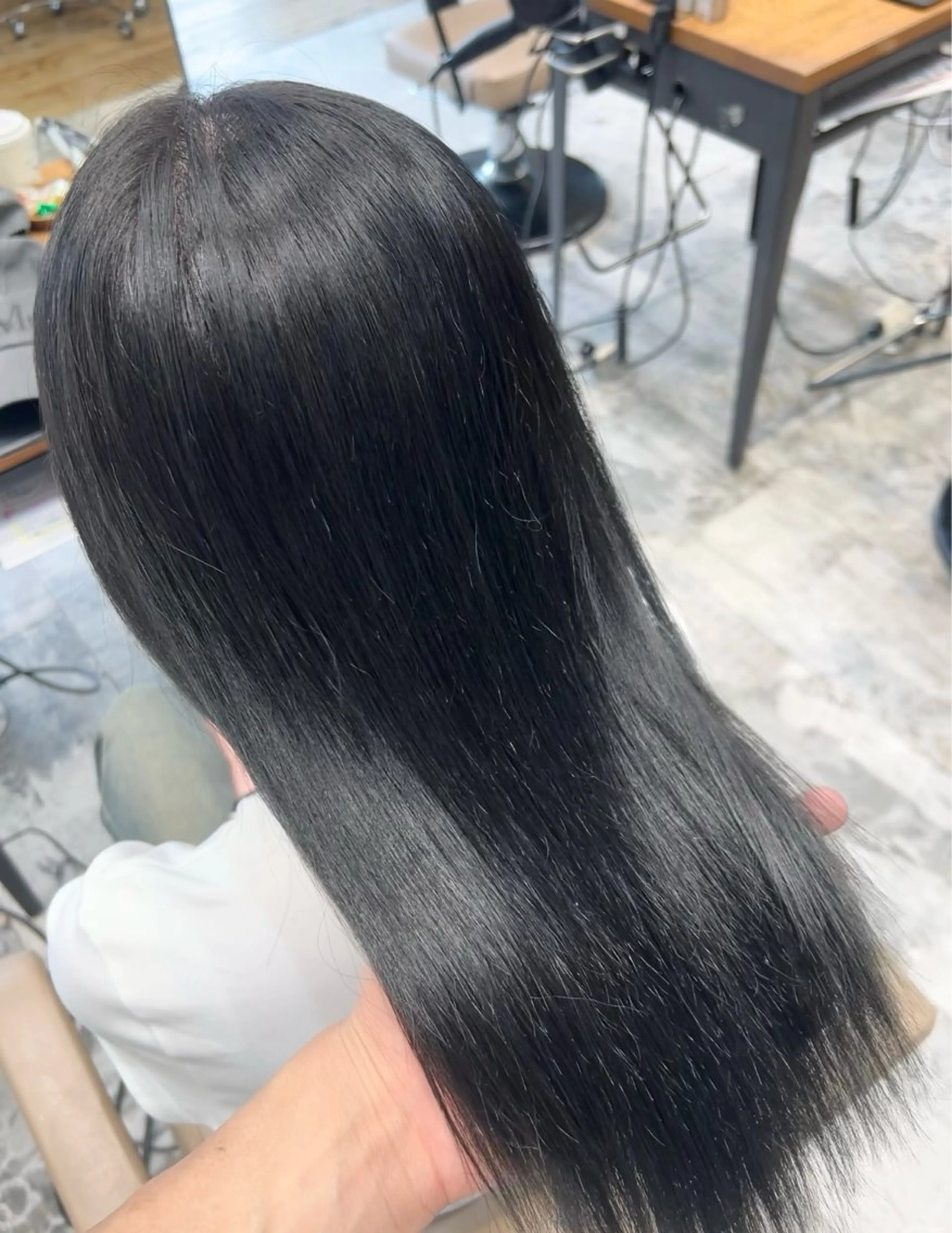 うる艶カラー🌈（トーンダウンのみ。白髪染めNG）＋3stepトリートメント✨︎💕︎︎の写真