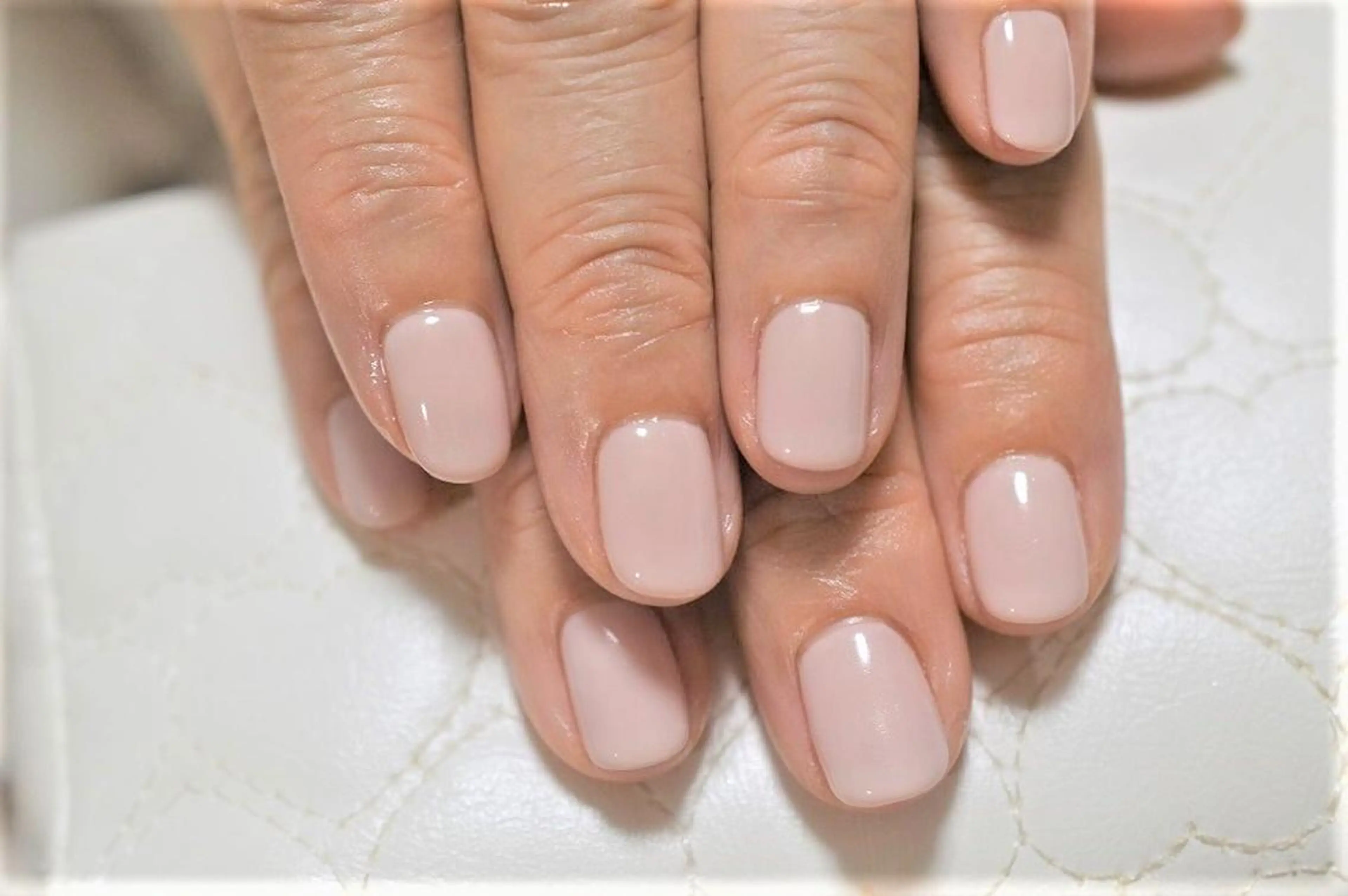 ネイル フットネイル ジェルネイル ワンカラーネイル nail Haniel所属・半蔵門サロンハニエル 魅神 ちよのネイルデザイン
