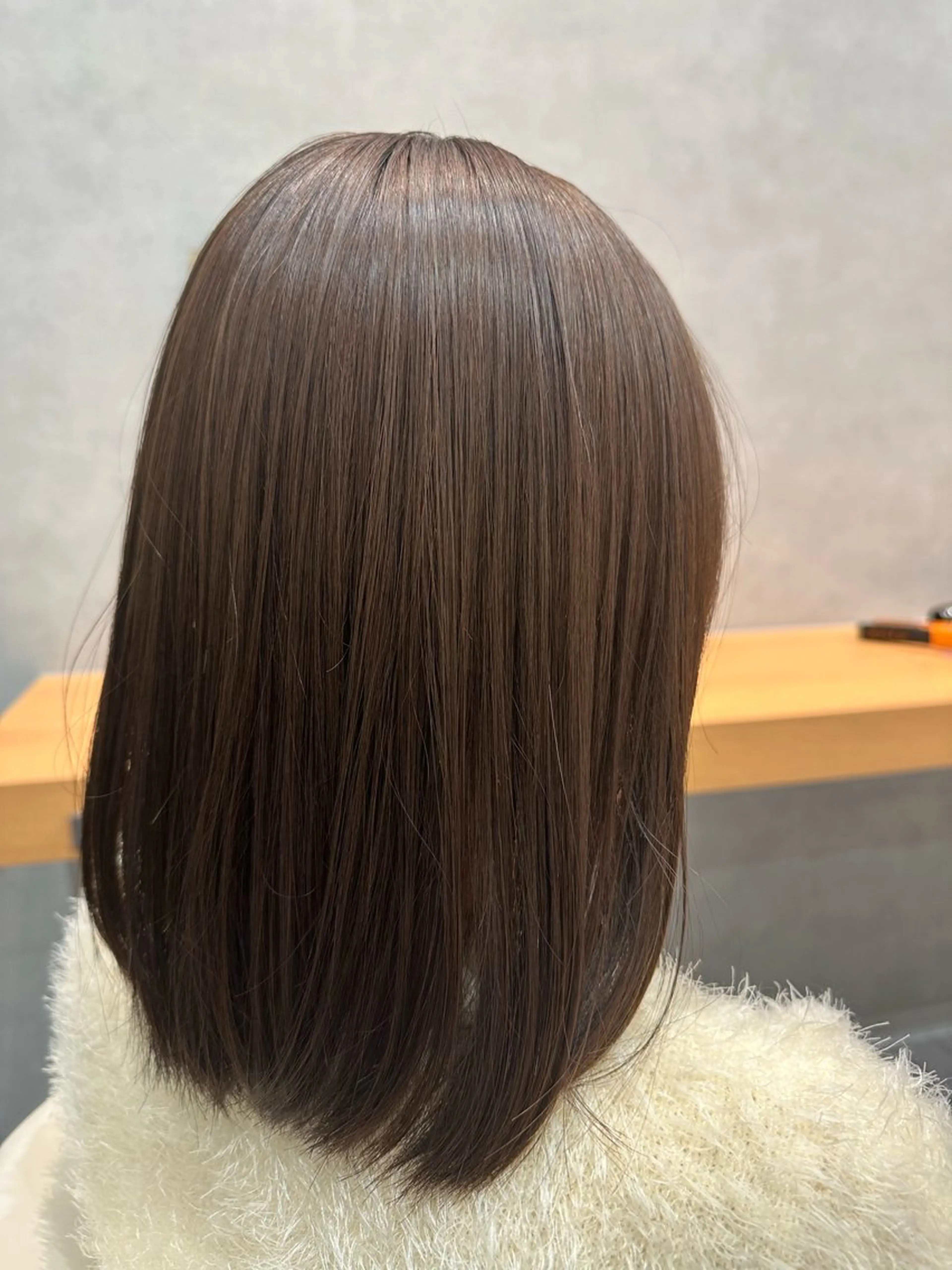 ミディアム 森 沙織のヘアスタイル