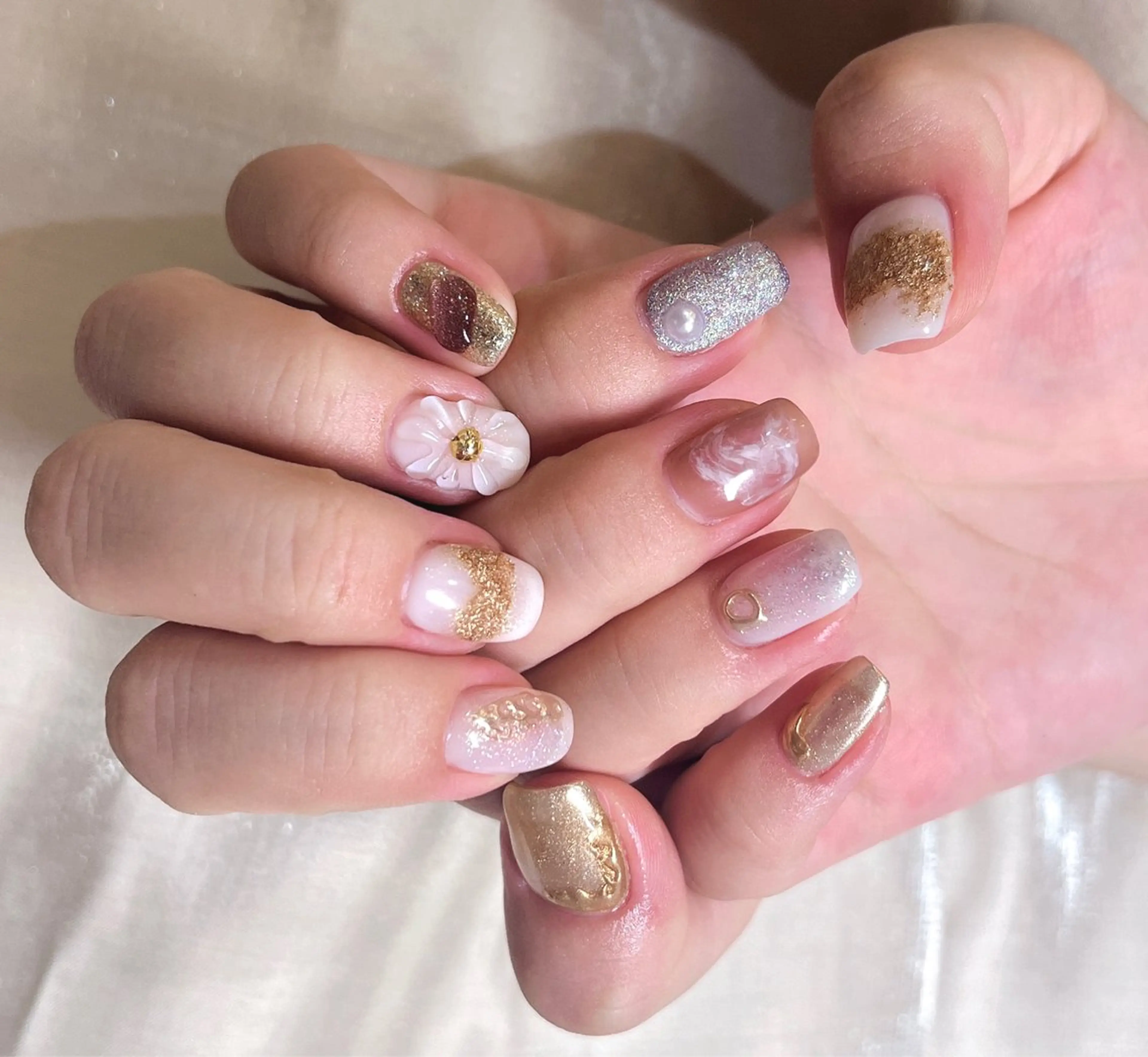 ネイル ハンドネイル ハンドケア Rarity ネイルサロン所属・Rarity ネイルサロンtitiのネイルデザイン