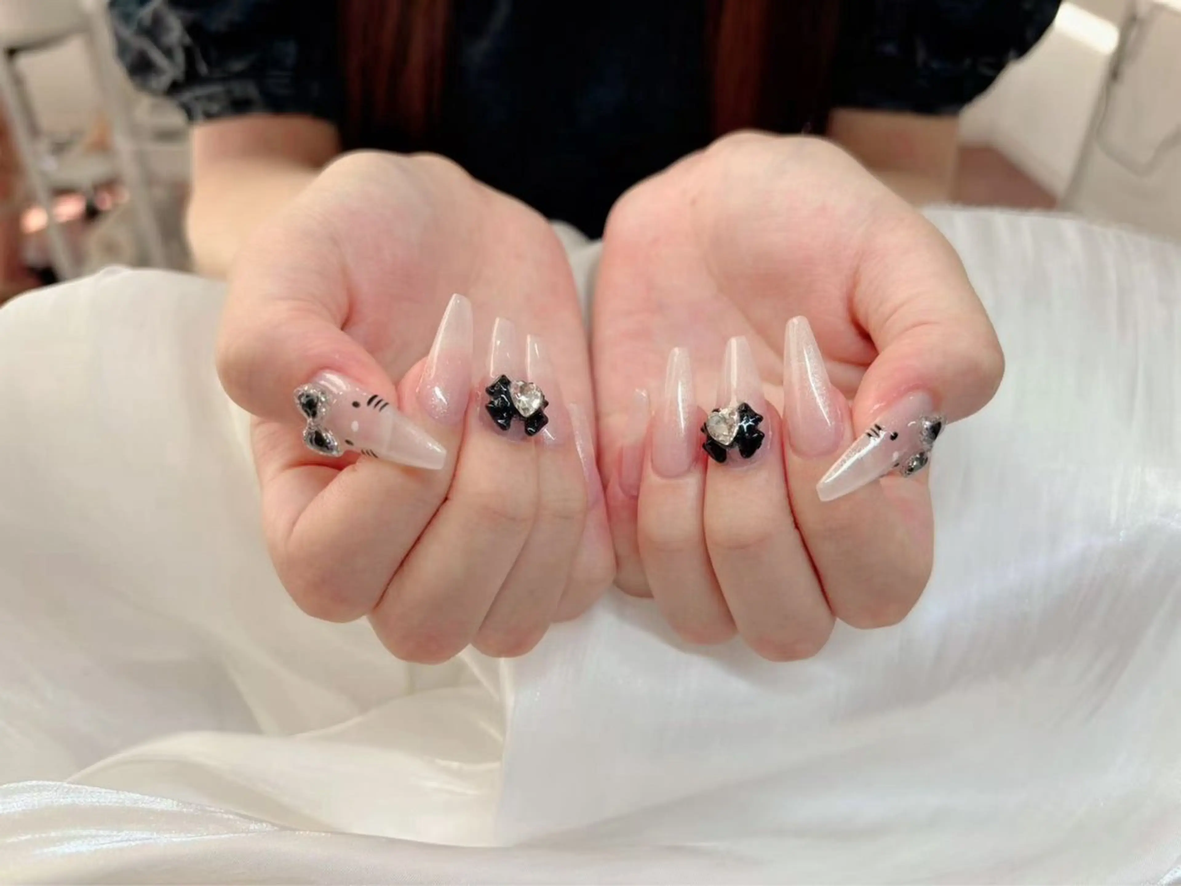 ネイル フットネイル フレンチネイル ジェルネイル ガラスフレンチ 韓国ネイル ハンドネイル ハンドケア The Nail & Eye Lashのその他イメージ