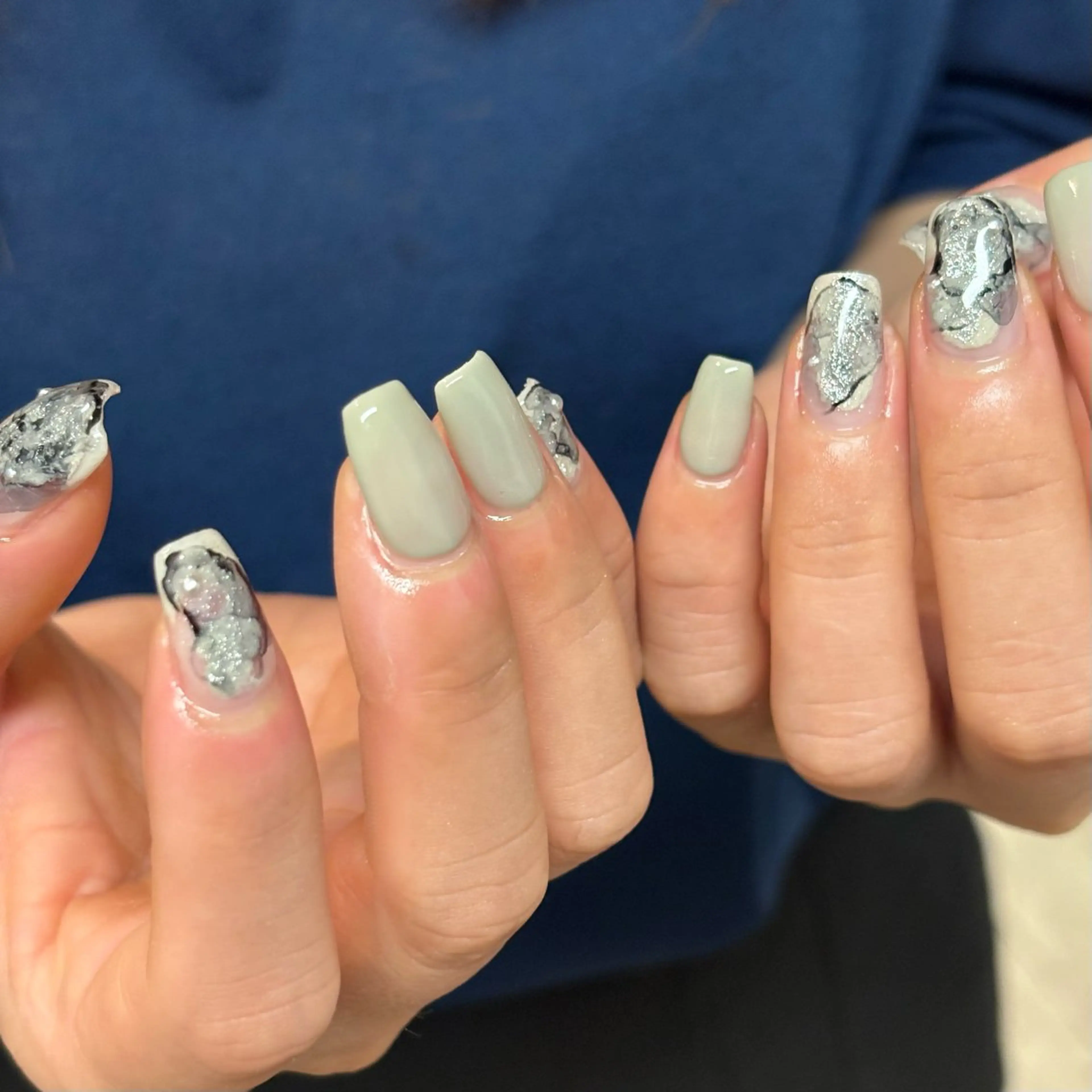 ネイル GLADnail新宿 arisaのネイルデザイン