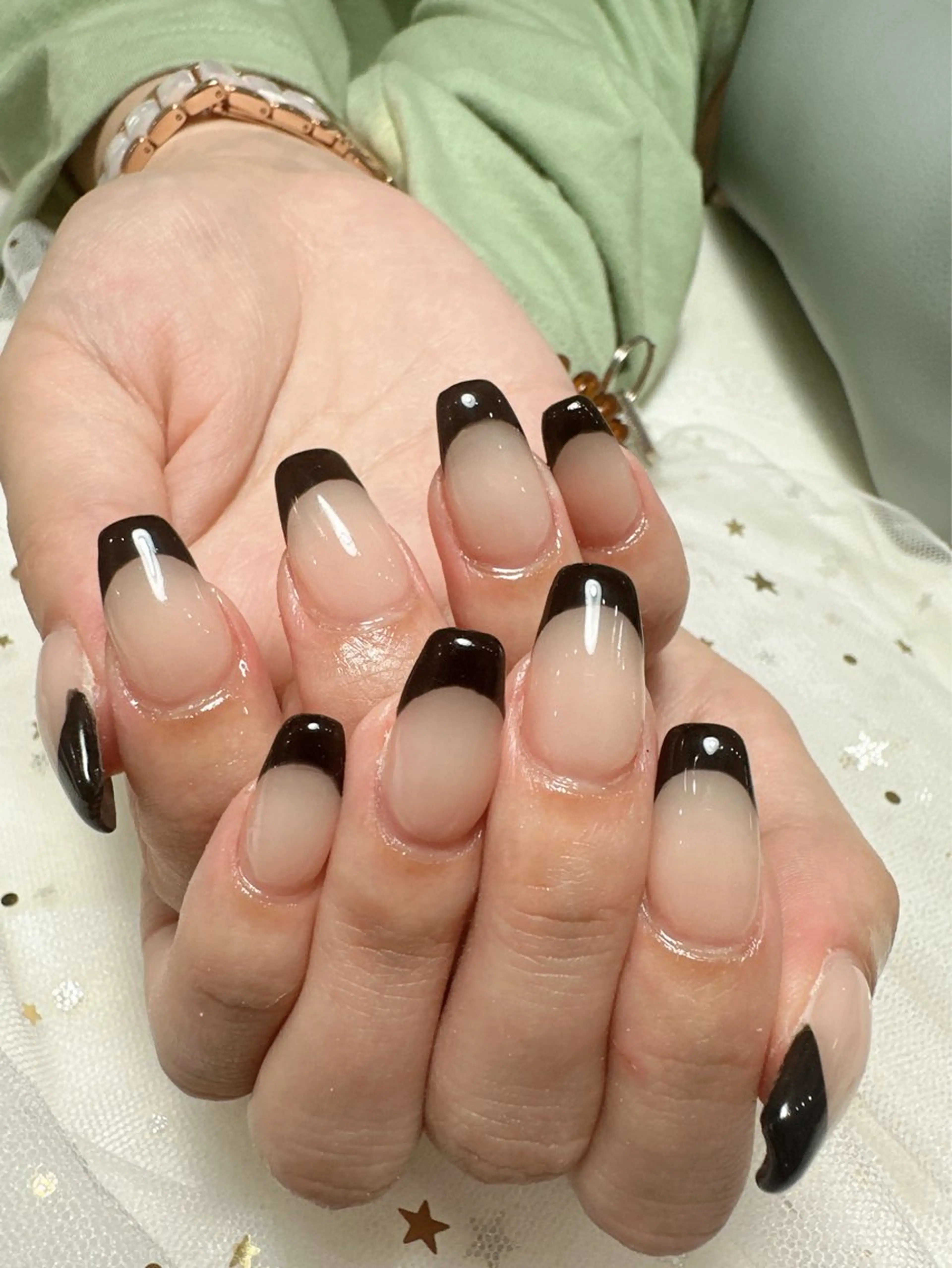ネイル フレンチネイル ハンドネイル Max nail&eyeのネイルデザイン