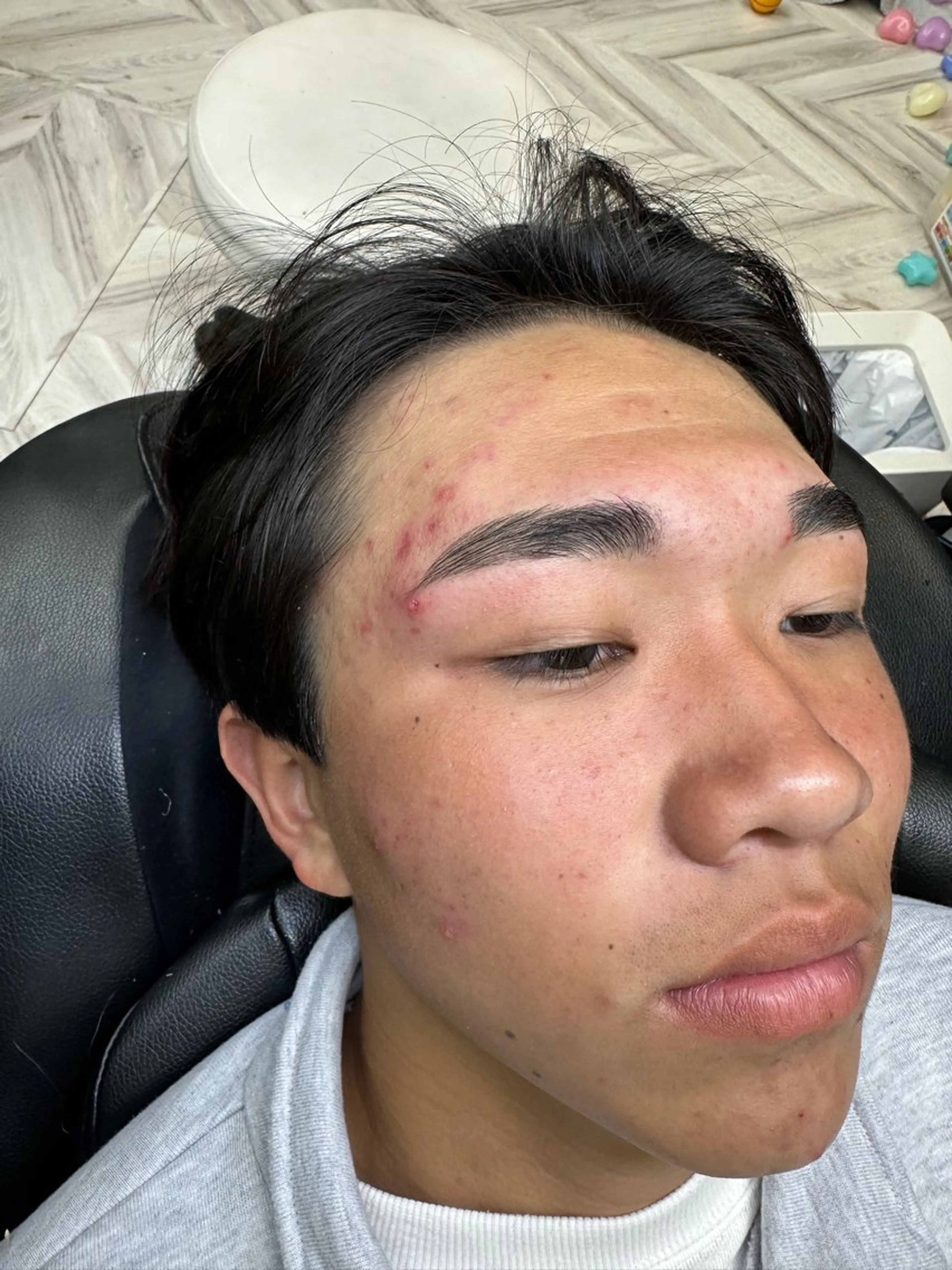アイブロウ ワックス脱毛 眉カット その他(アイブロウ) BROWS/ JENNYのネイルデザイン