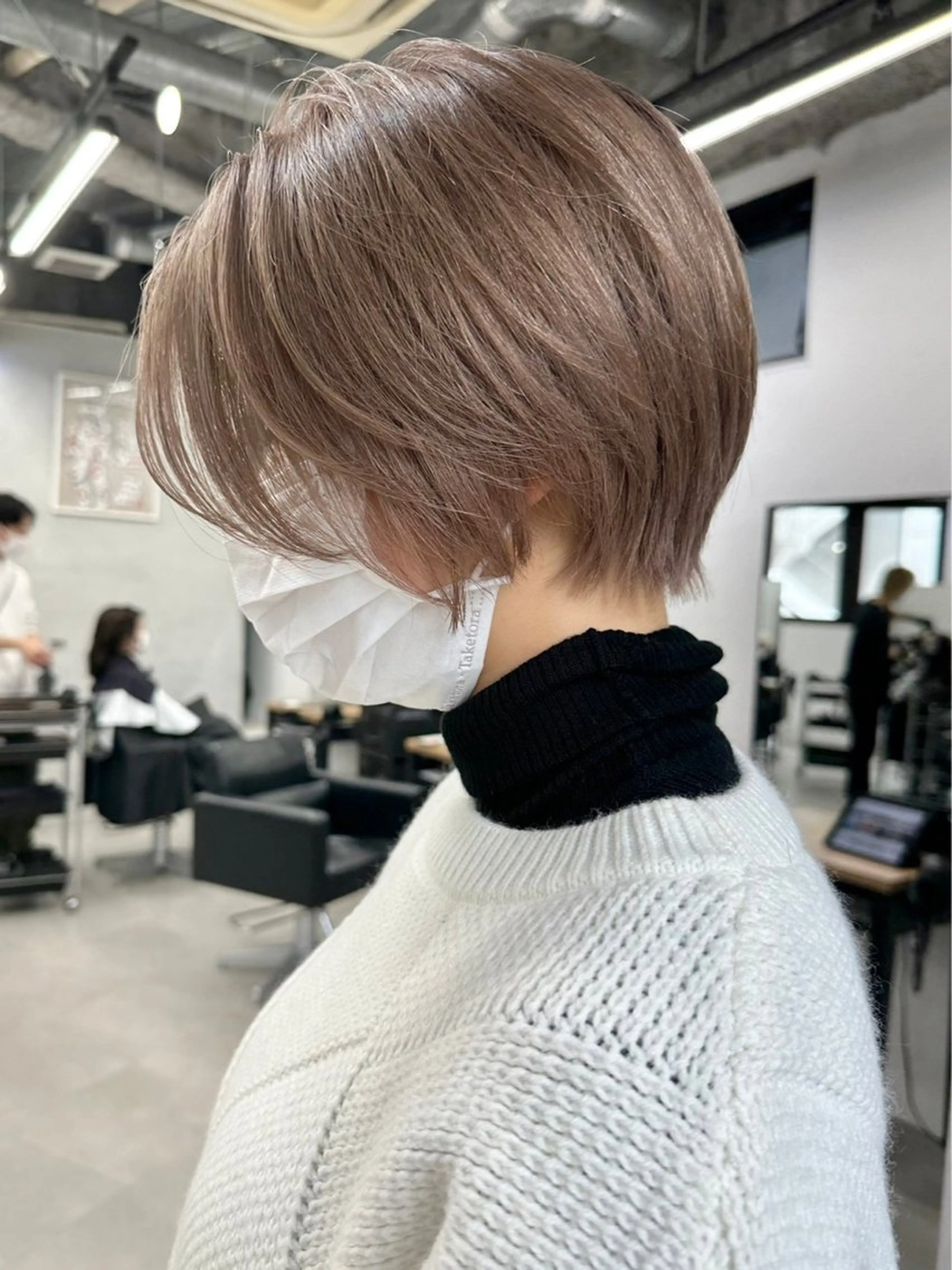 ショート カラー ブリーチ ケアブリーチ ダブルカラー ショートヘア トリートメント カット ヘアカラー トリートメント RYOSUKE インナーカラーのヘアスタイル