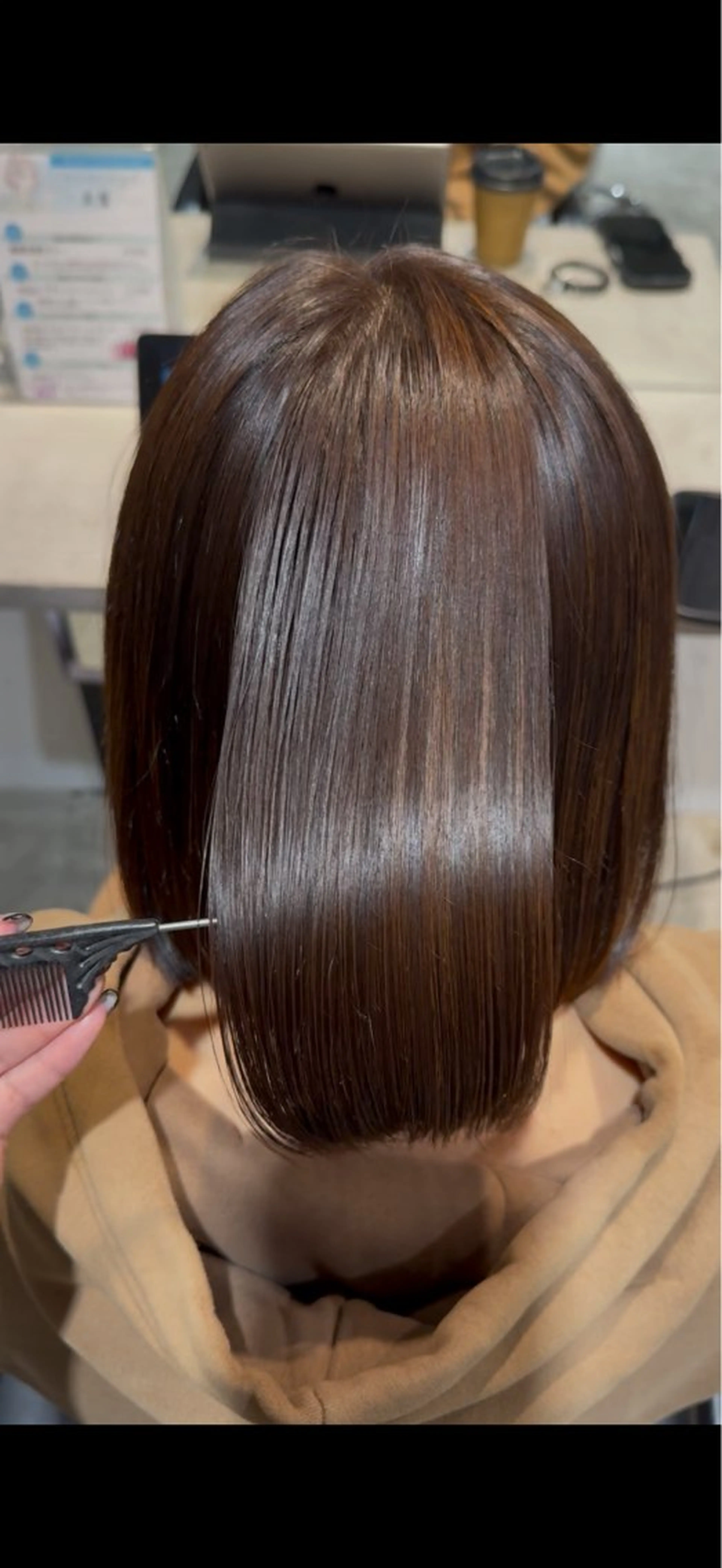 カラー あんな🦋レイヤー カット/透明感カラーのヘアスタイル