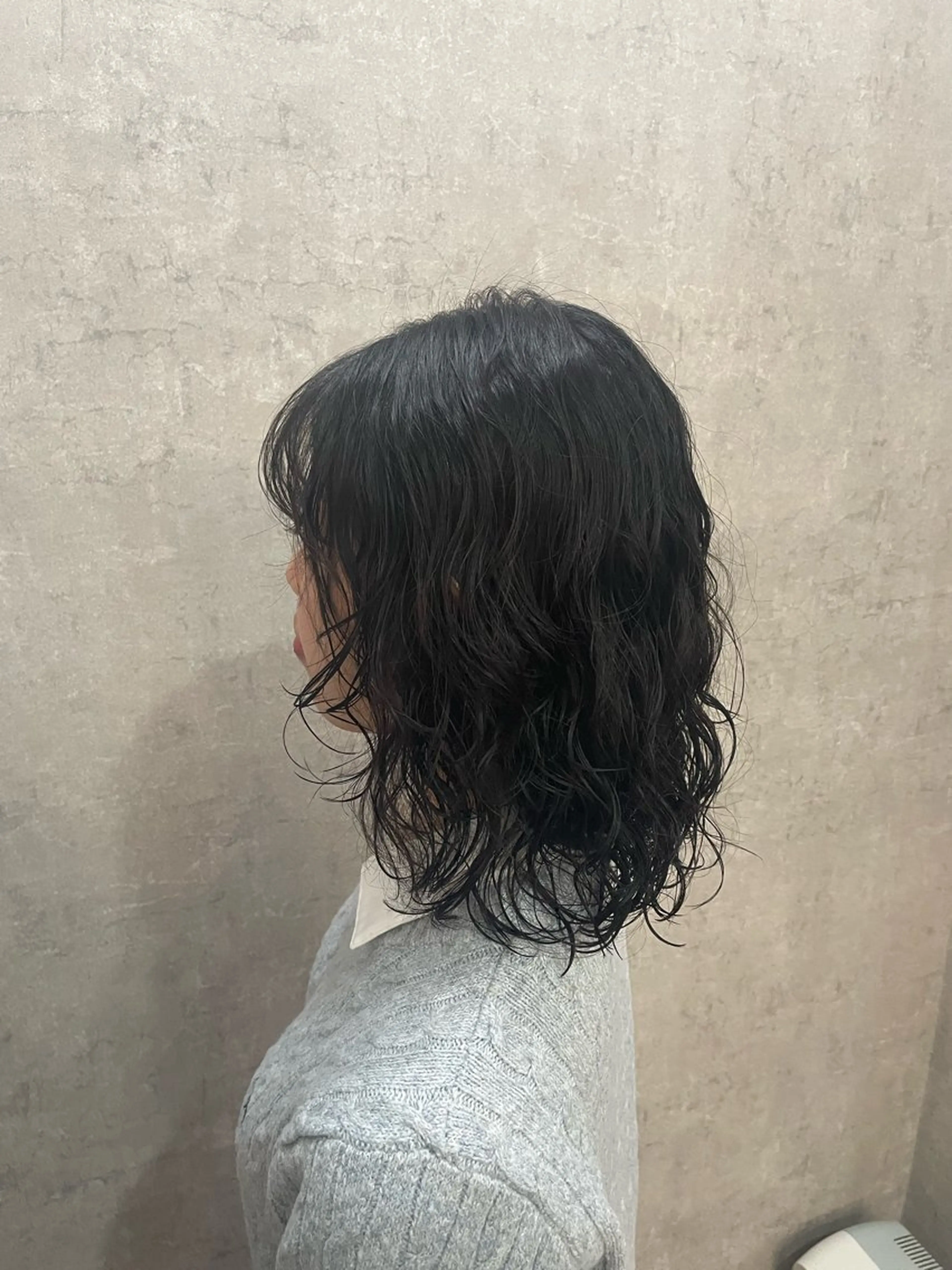 ミディアム 松下 美織のヘアスタイル