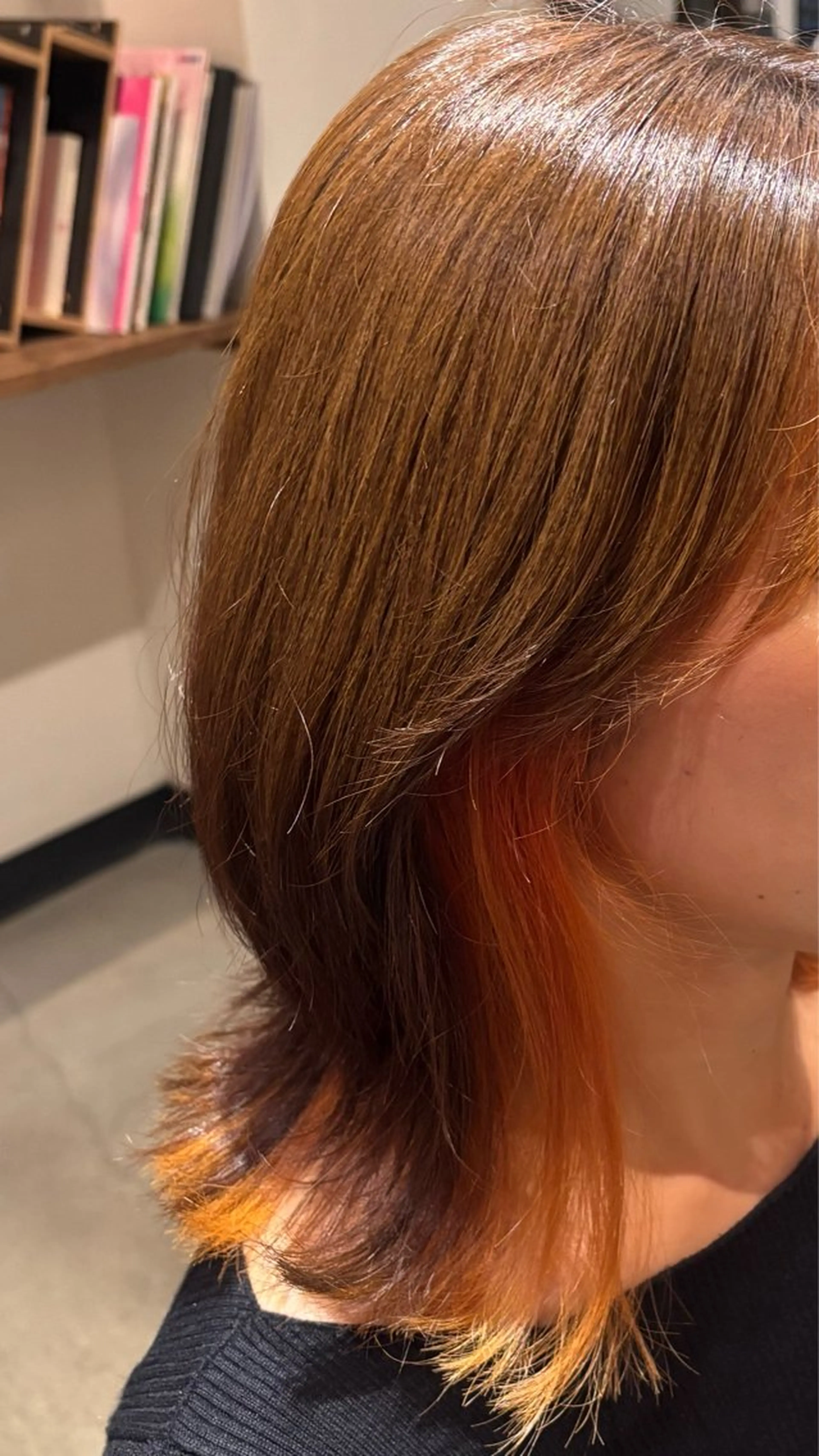 【女性限定】カット＋イヤリングorインナーカラー(ブリーチ込み)＋全体カラーの写真
