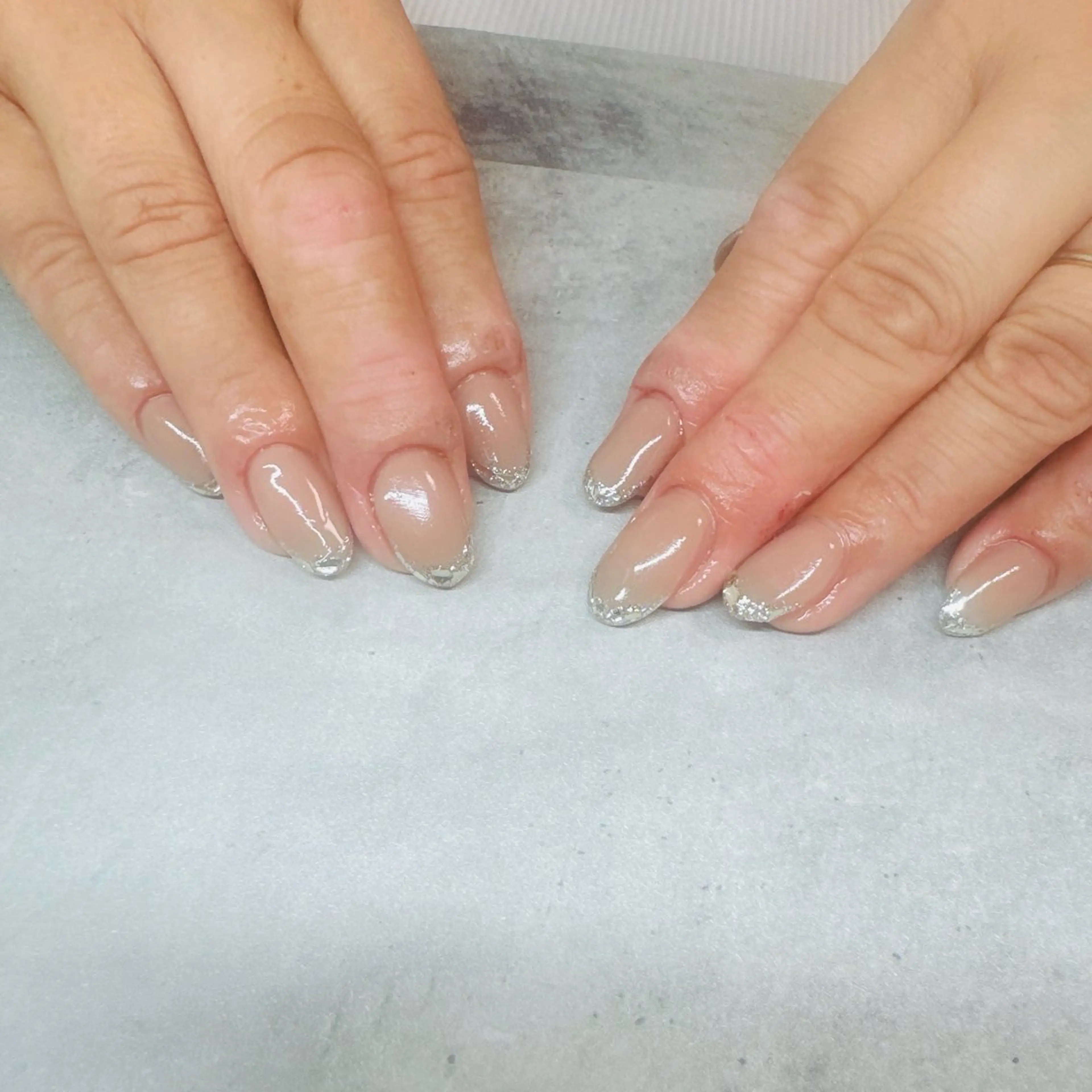 ネイル フレンチネイル ガラスフレンチ N.plus NaiLのネイルデザイン