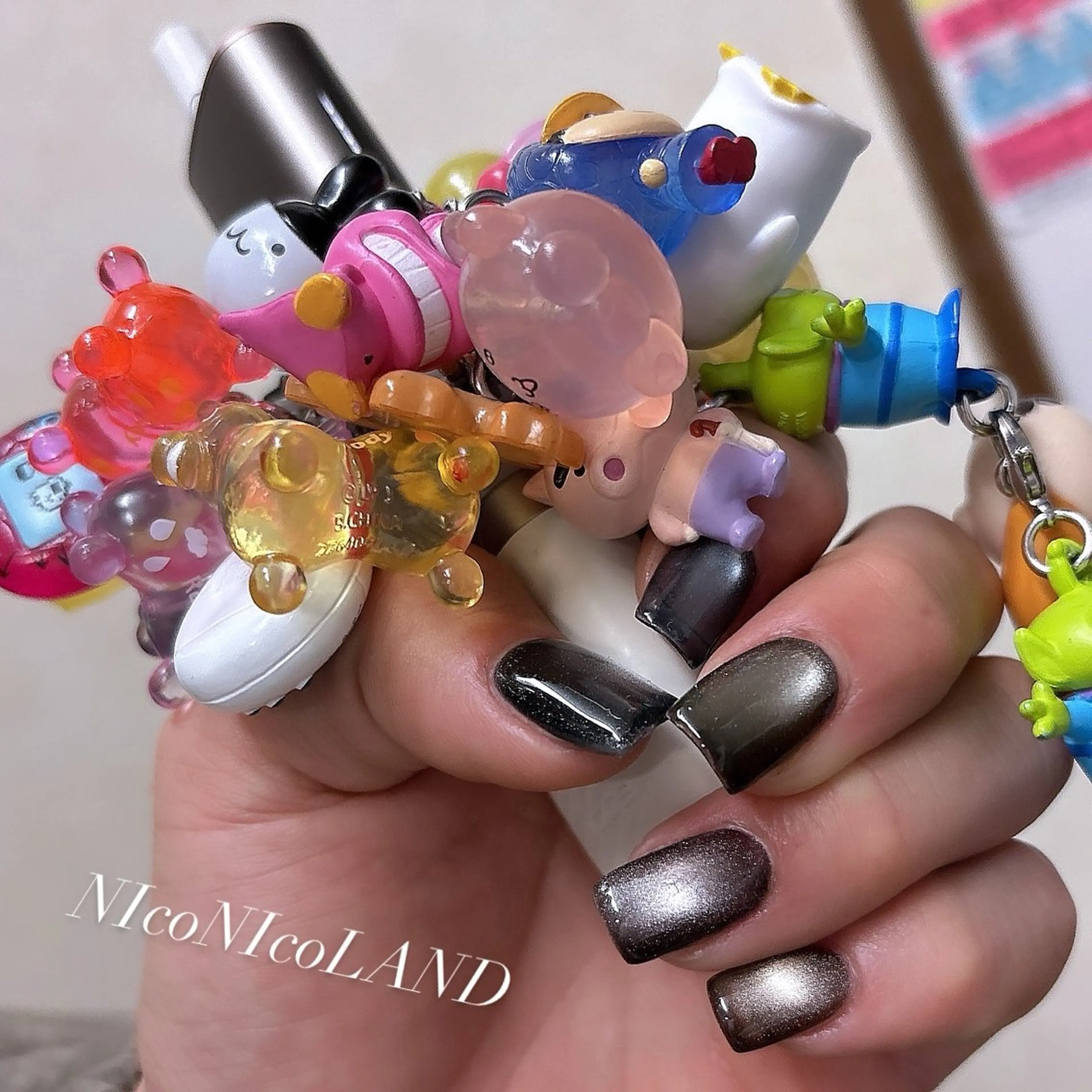 ネイル NIcoNIco LAND☺︎のネイルデザイン
