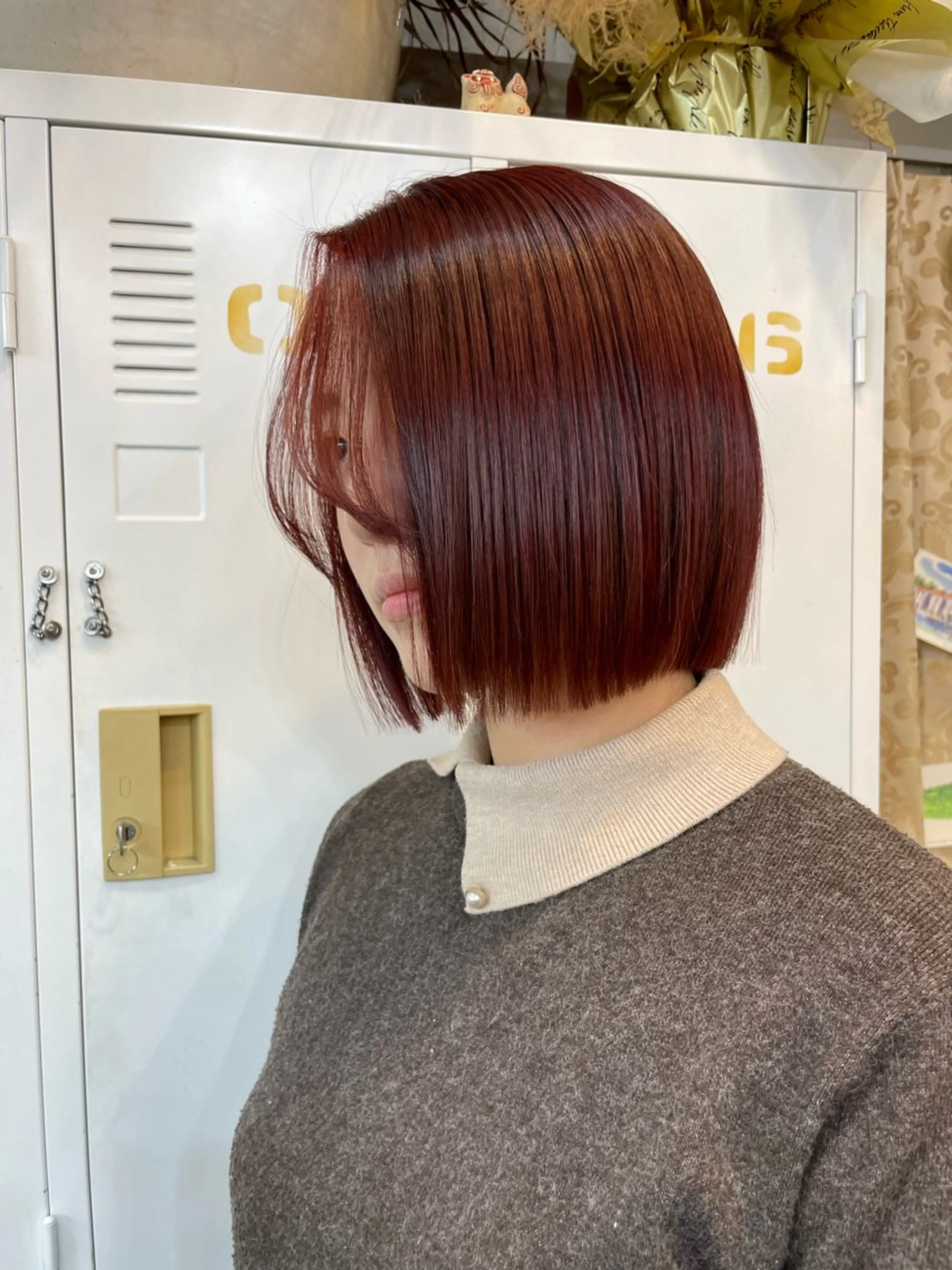 ミディアム 🪐SARRY🪐 CHISEのヘアスタイル