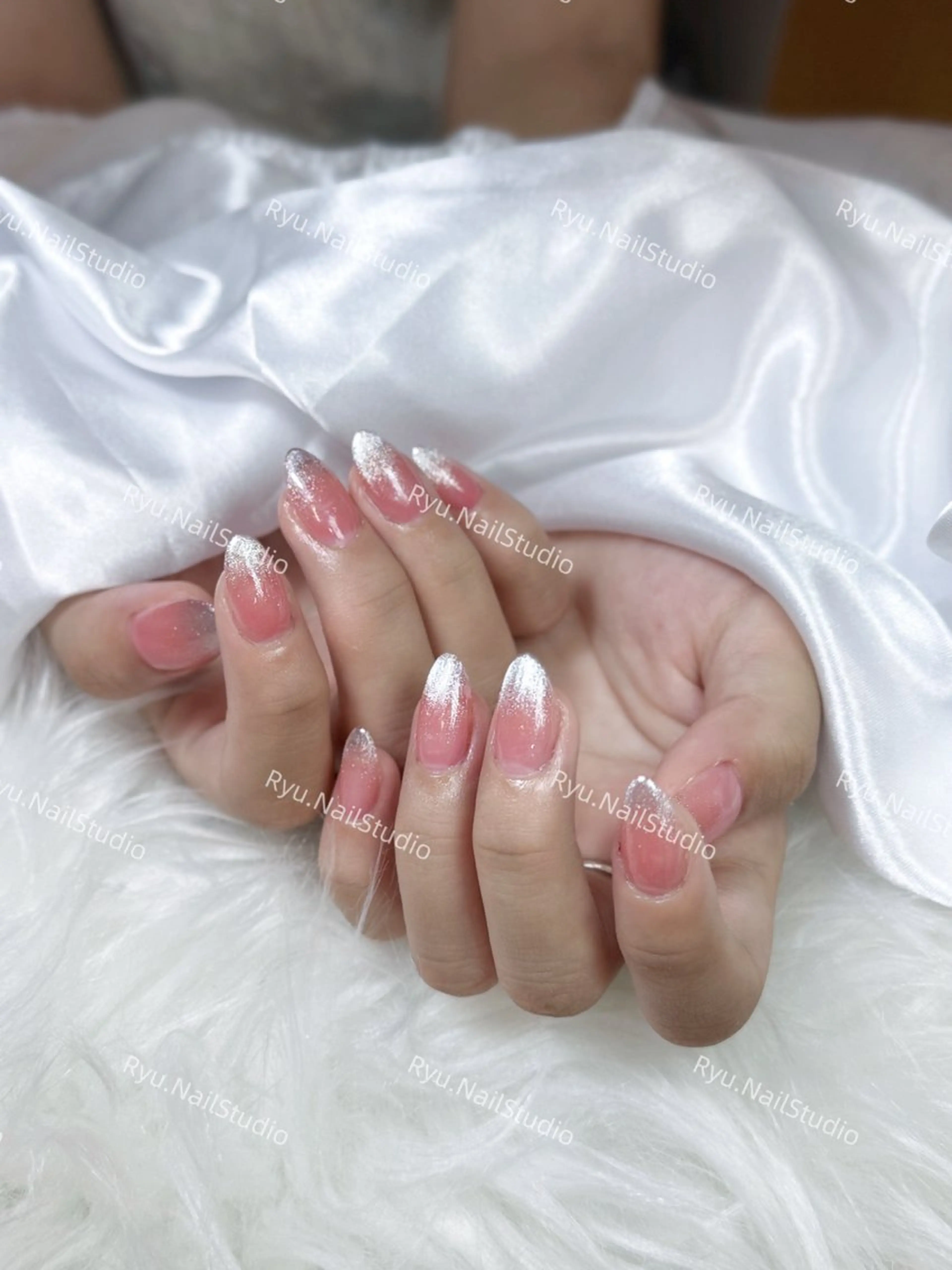 ネイル アートネイル ジェルネイル キラキラネイル ミラーネイル ニュアンスネイル ハンドネイル Ryu Nail Studio所属・Ryu Nailのネイルデザイン