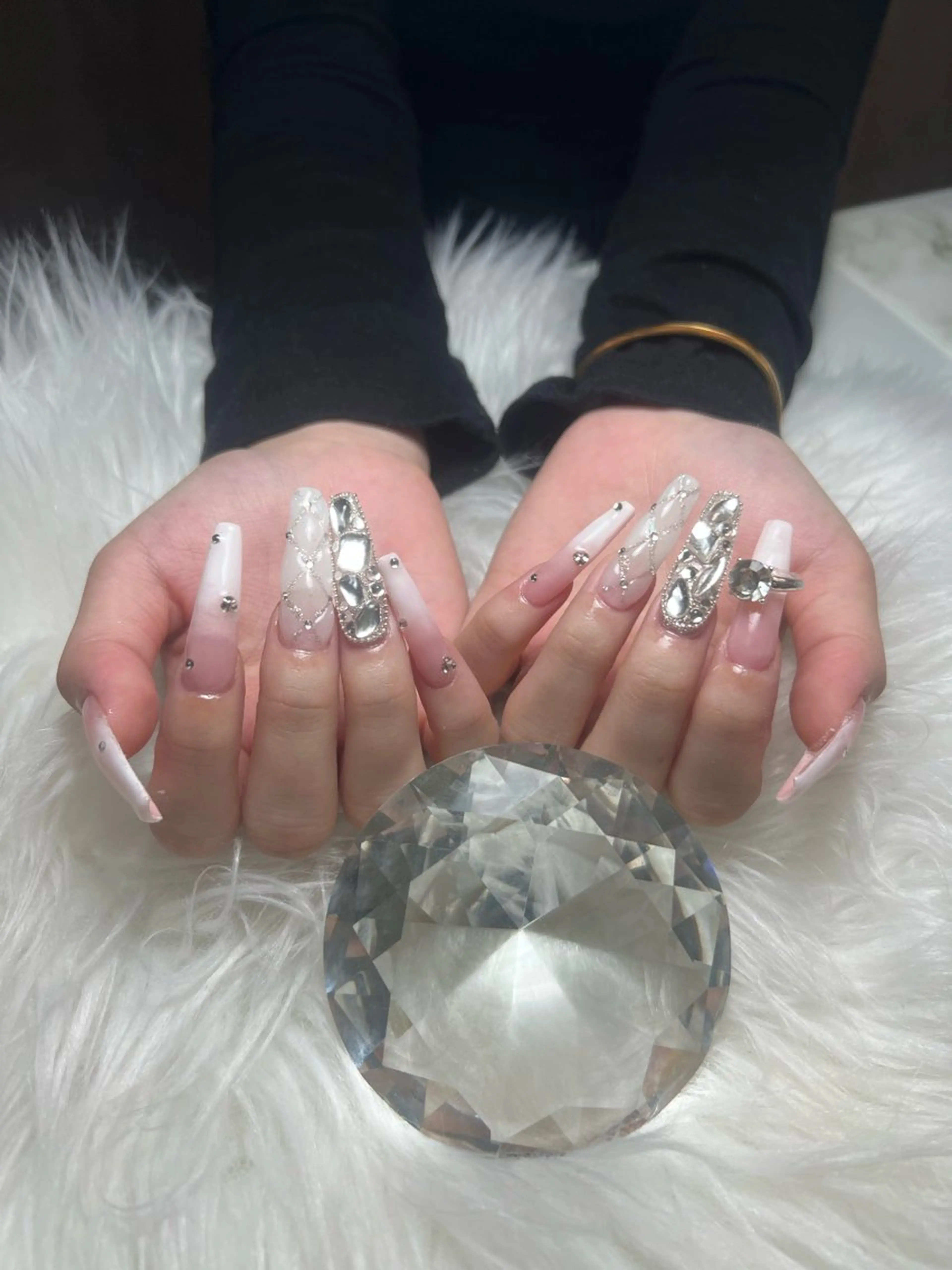 ネイル ハンドネイル 井尻 紗菜のネイルデザイン