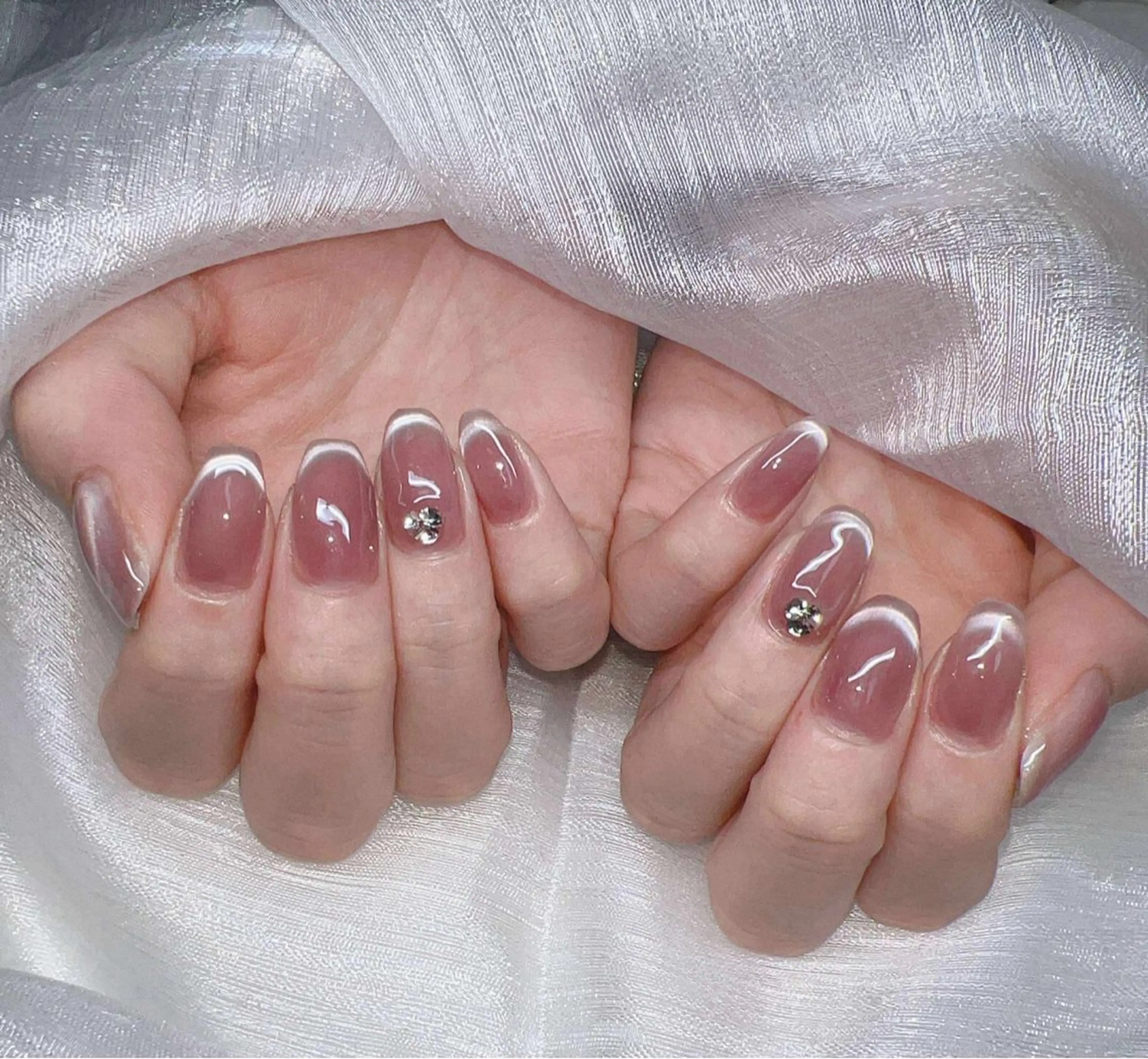 ネイル 長さ出し グラデーション 卒業式 キラキラネイル マグネットネイル ハンドネイル Lee Nailsのネイルデザイン